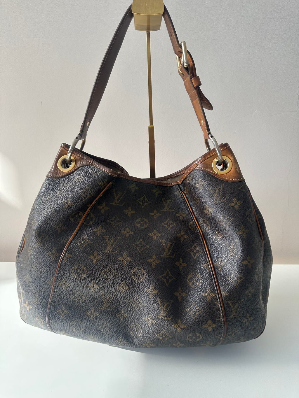 Louis Vuitton Galliera PM