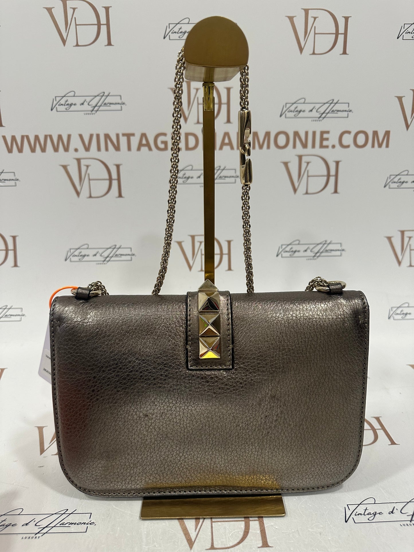 383035 - Valentino Glam Lock