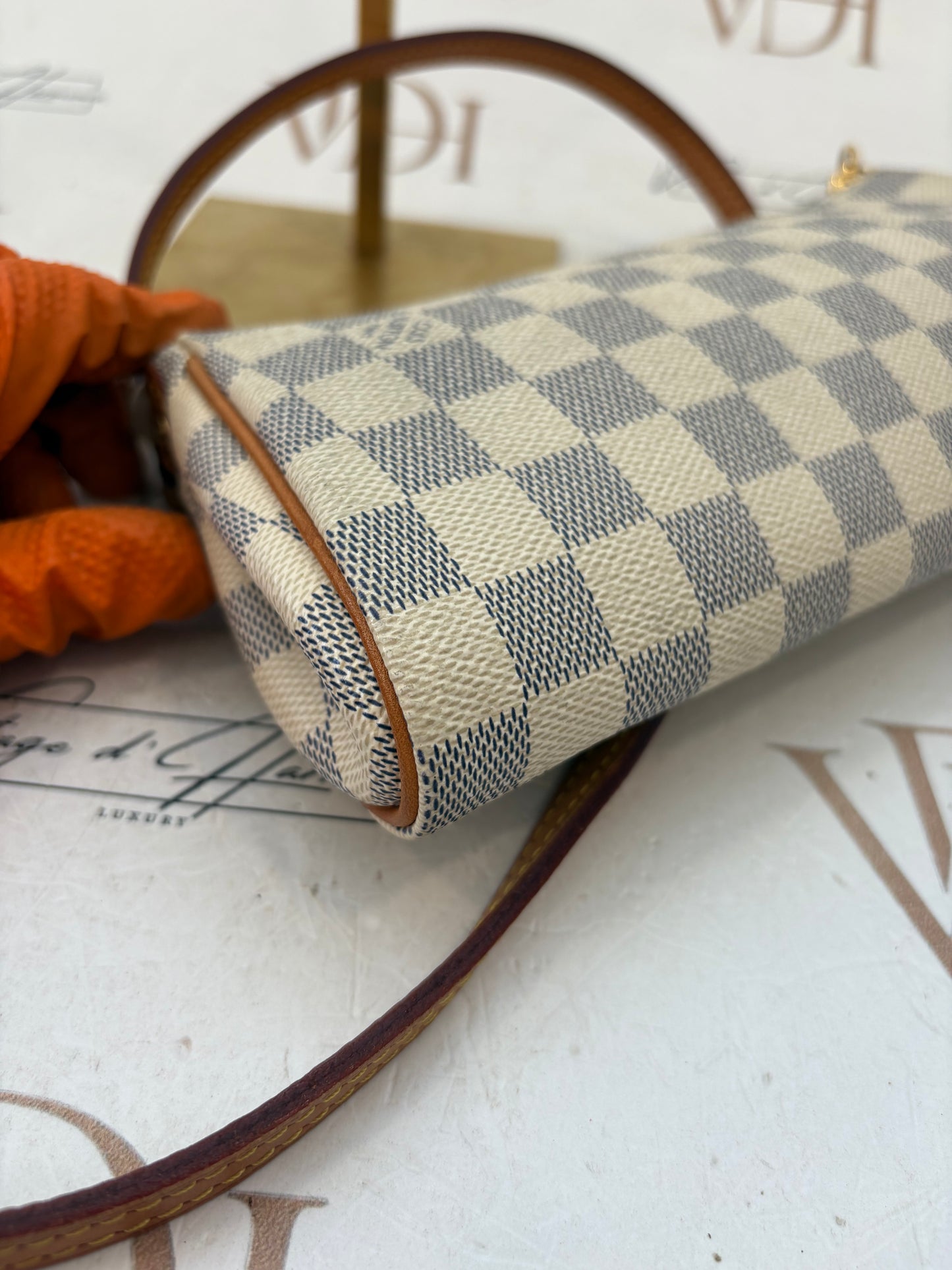201424 - Louis Vuitton Eva