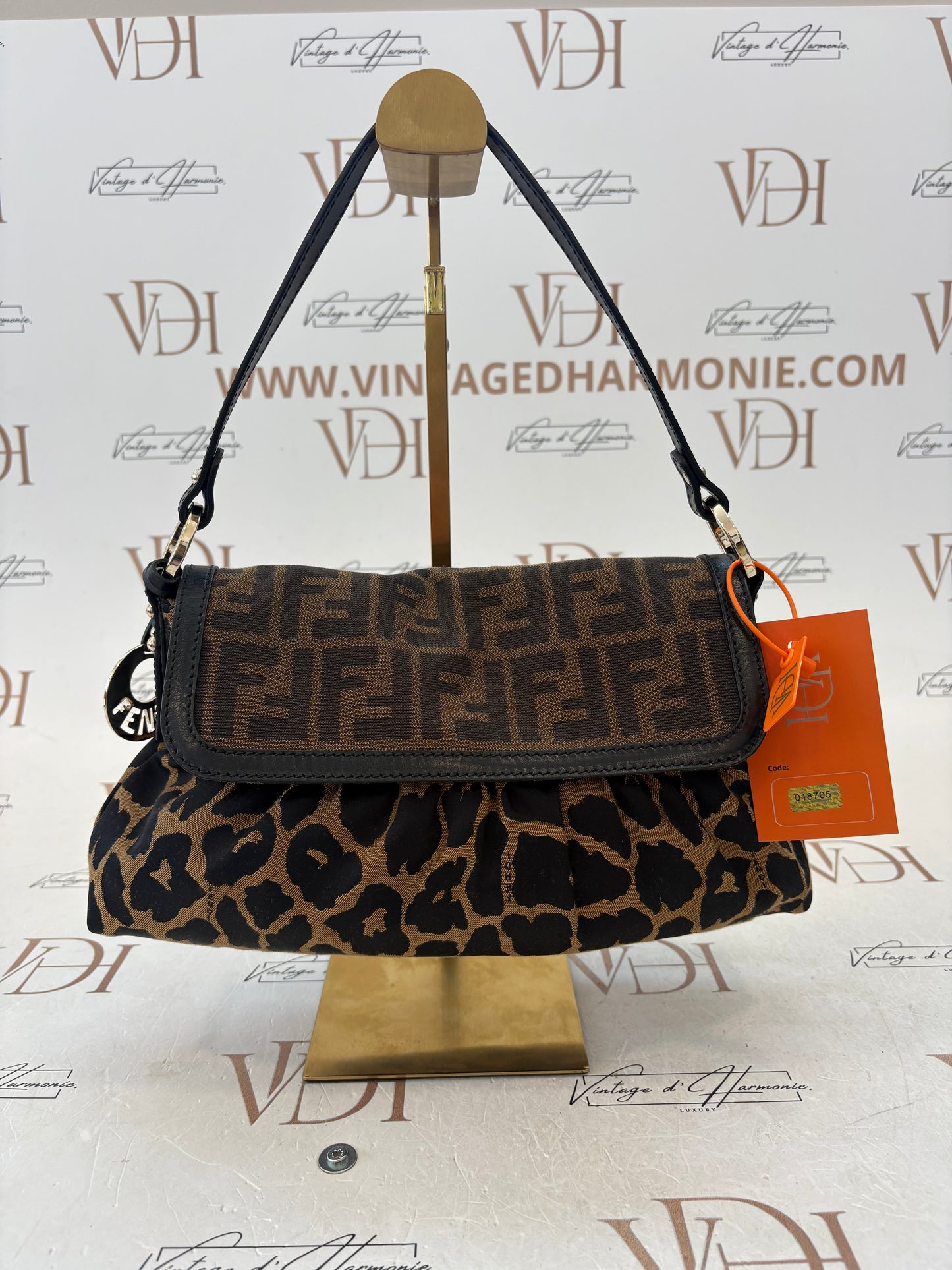 018705 - Fendi Brown Canvas Cheetah Zucca