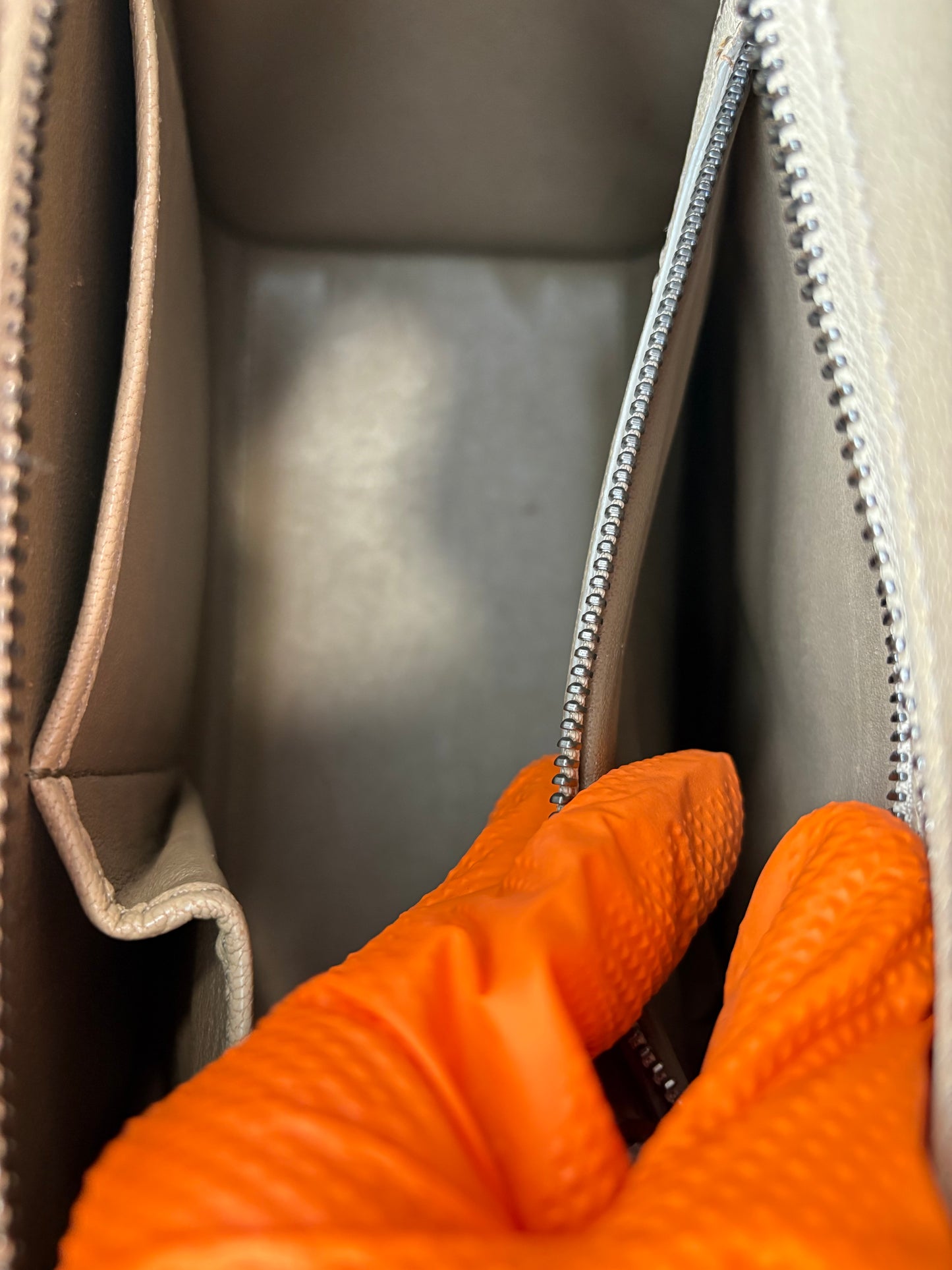 200849 - Céline luggage