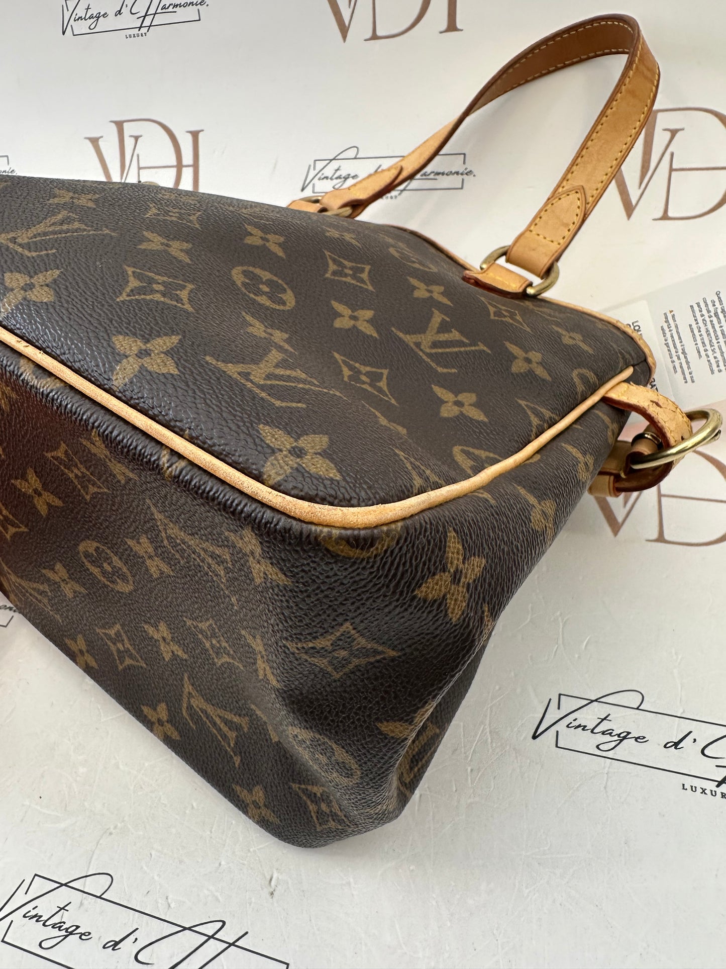 017771 - Louis Vuitton Batignolles Vertical