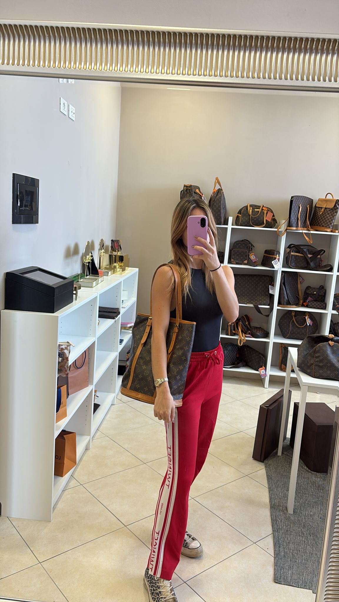 Louis Vuitton Bucket GM