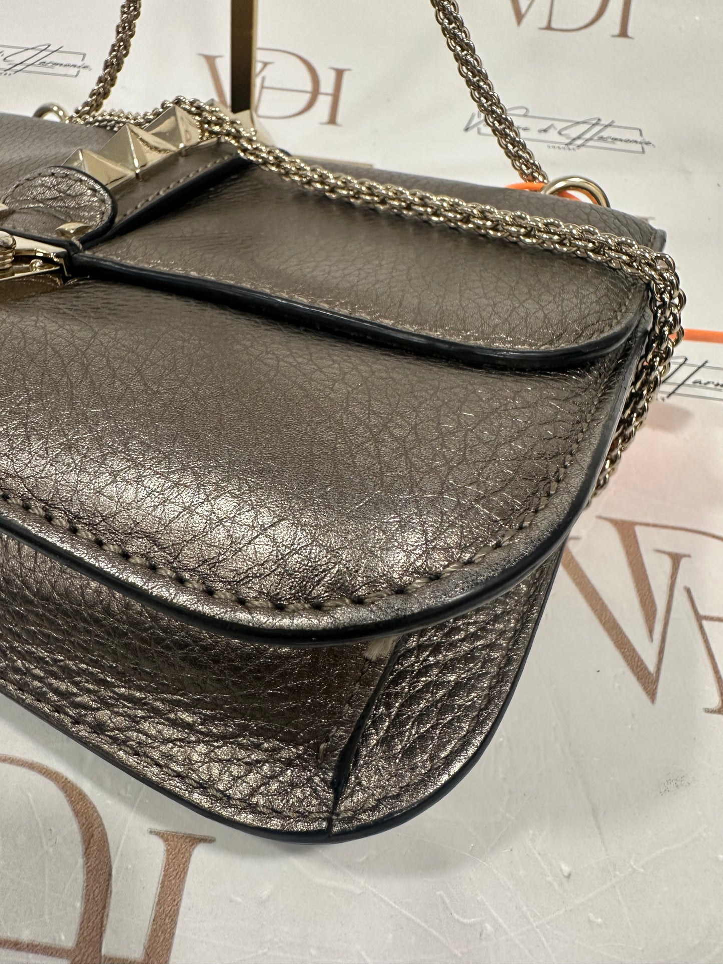 383035 - Valentino Glam Lock