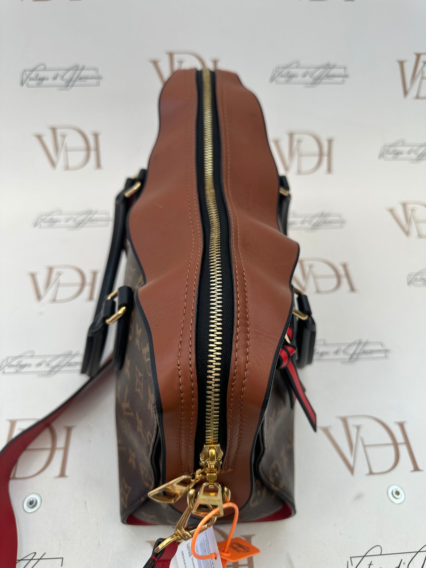 382557 - Louis Vuitton Tuileries