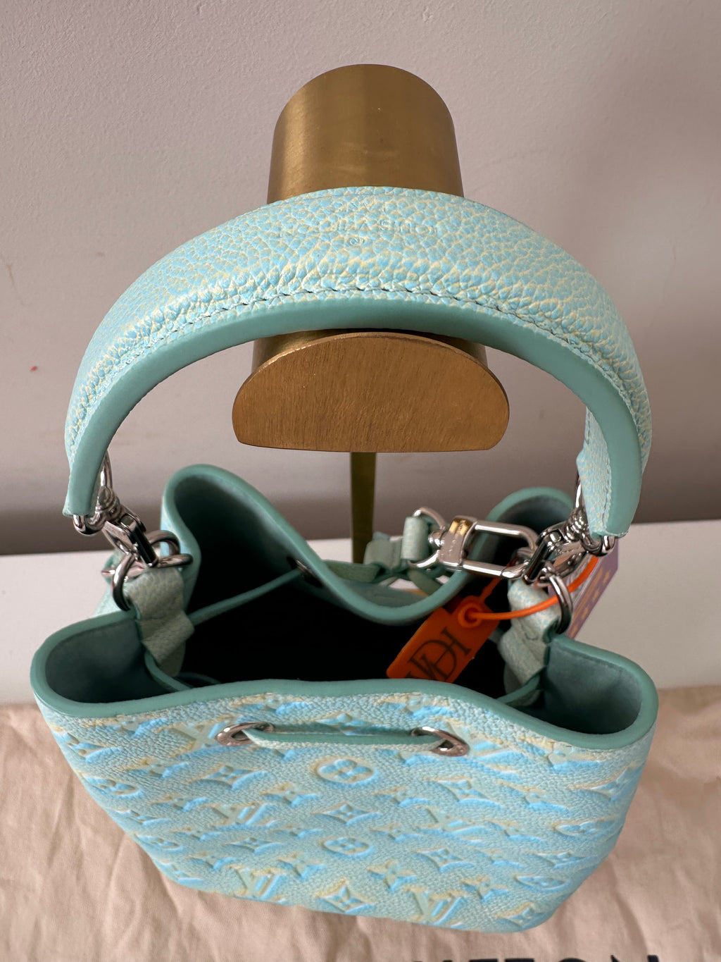 Louis Vuitton Neonoe Limited