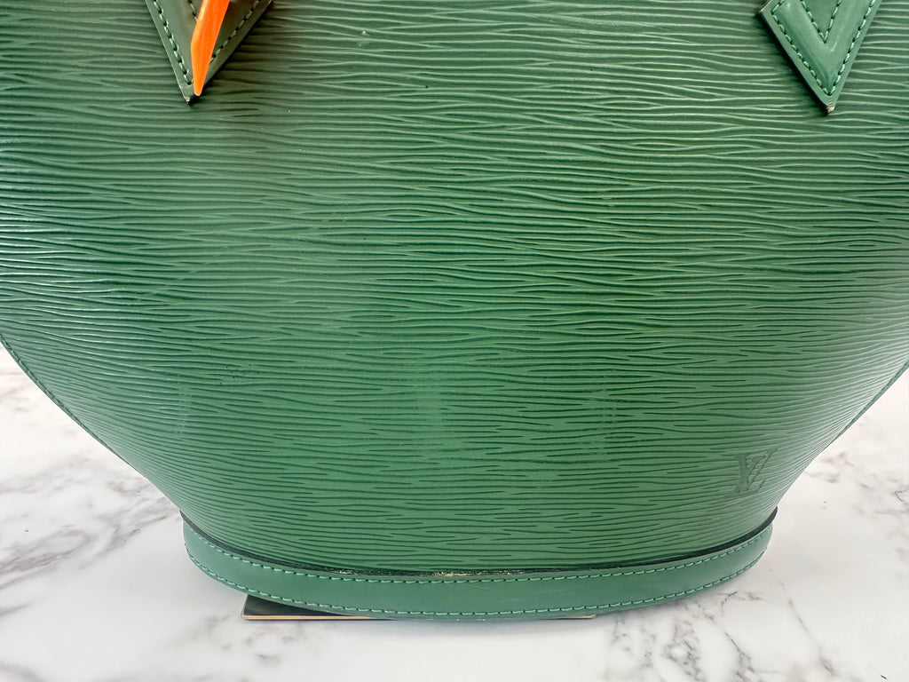 Louis Vuitton Green Epi Saint jacques