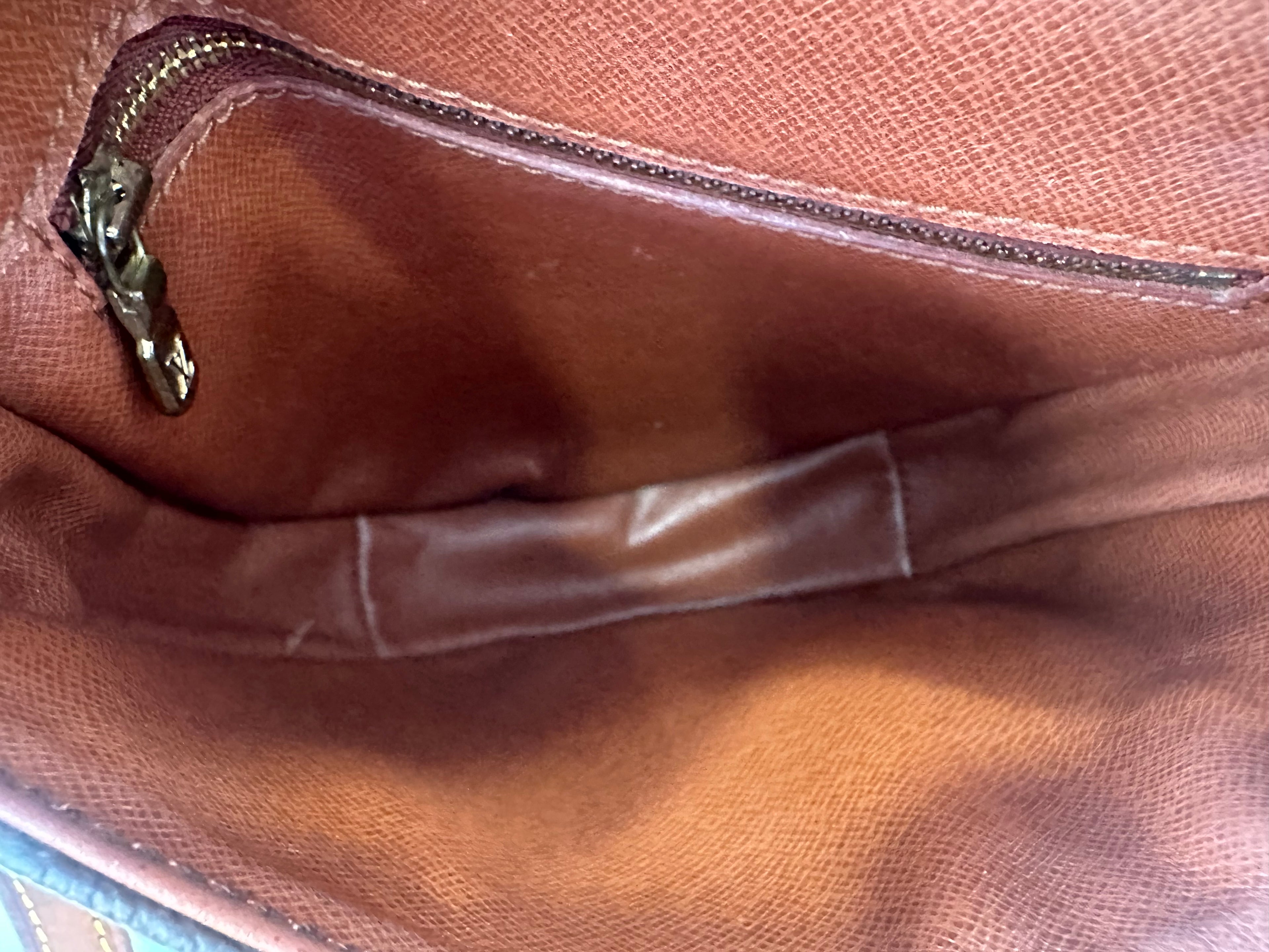 Louis Vuitton Chantilly PM