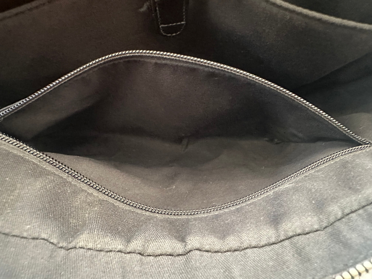 102609 - Gucci Bag