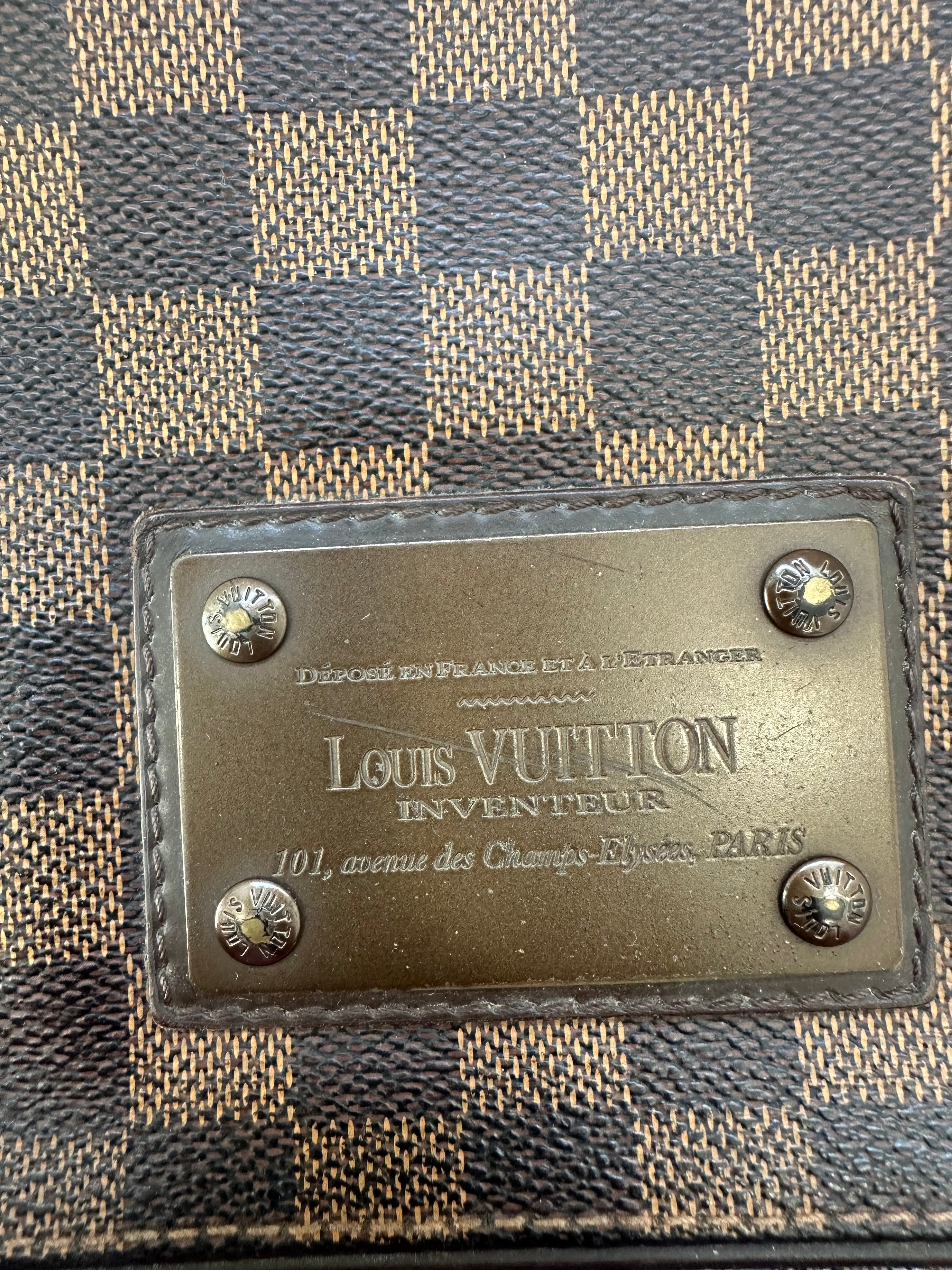 Louis Vuitton Damier Brooklyn MM