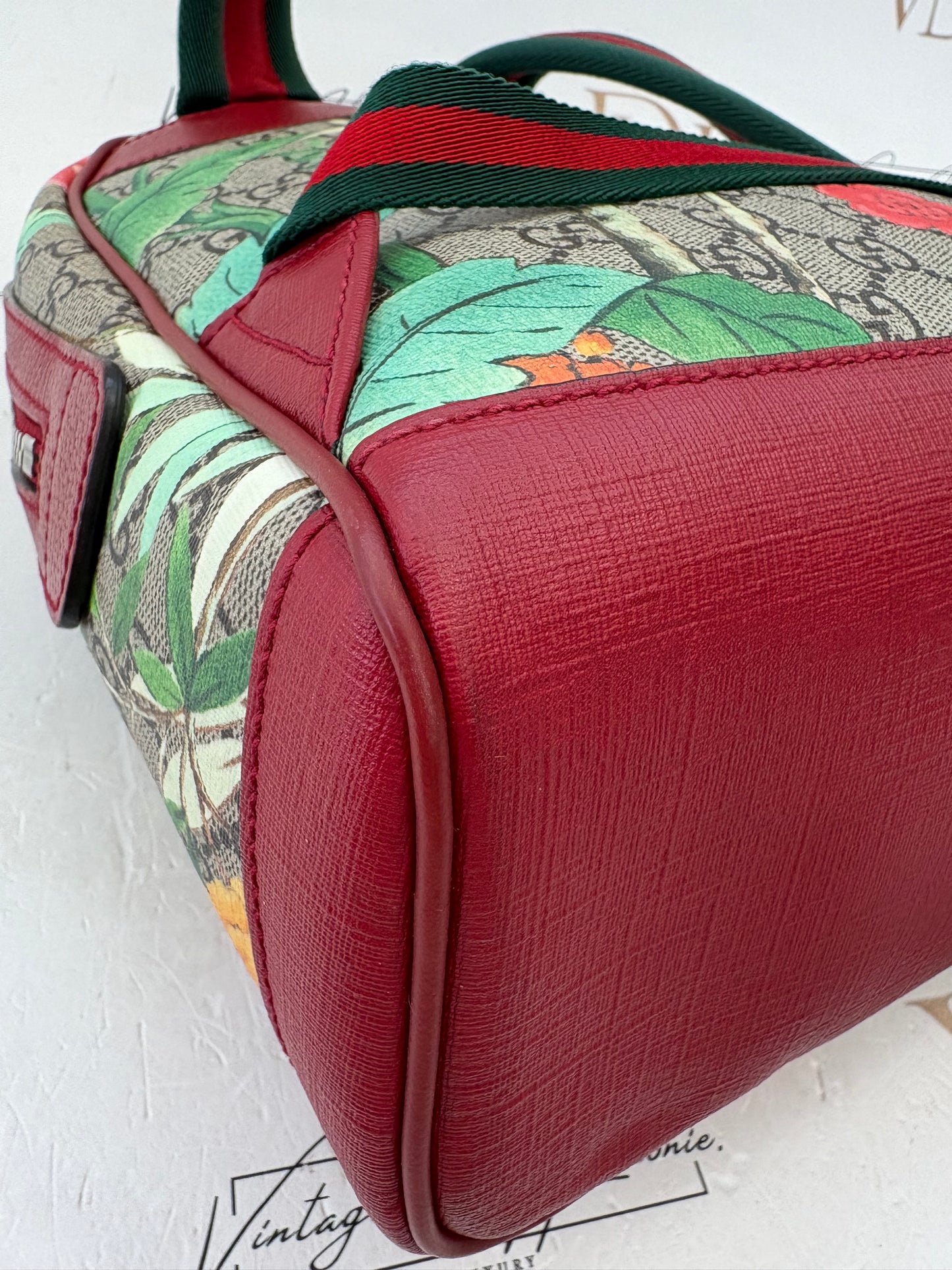 383271 - Gucci Backpack