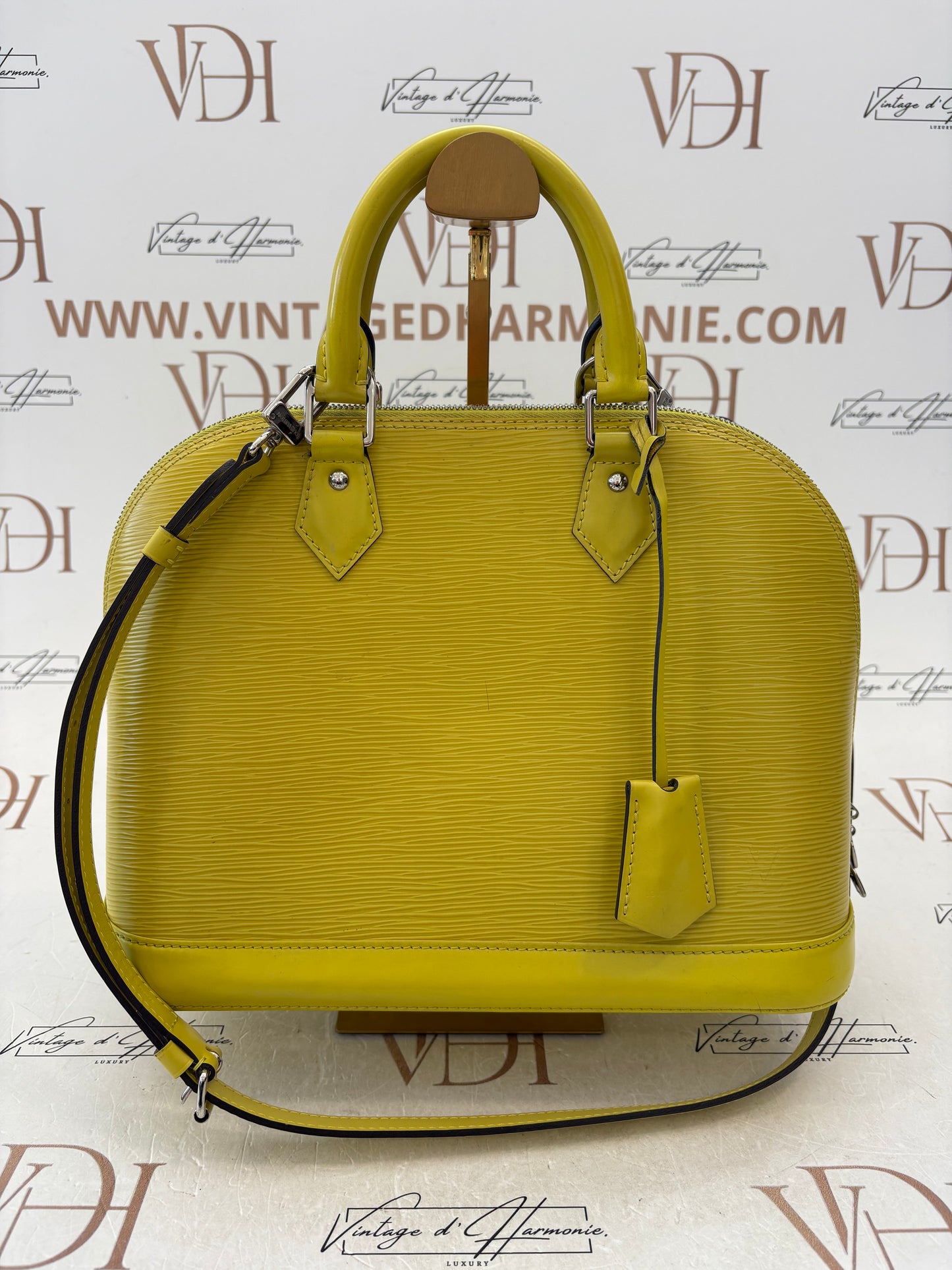 383691 - Louis Vuitton Alma