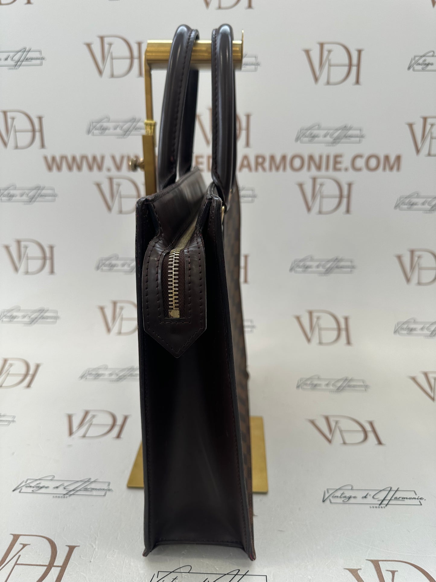 016871 - Louis Vuitton Venice PM