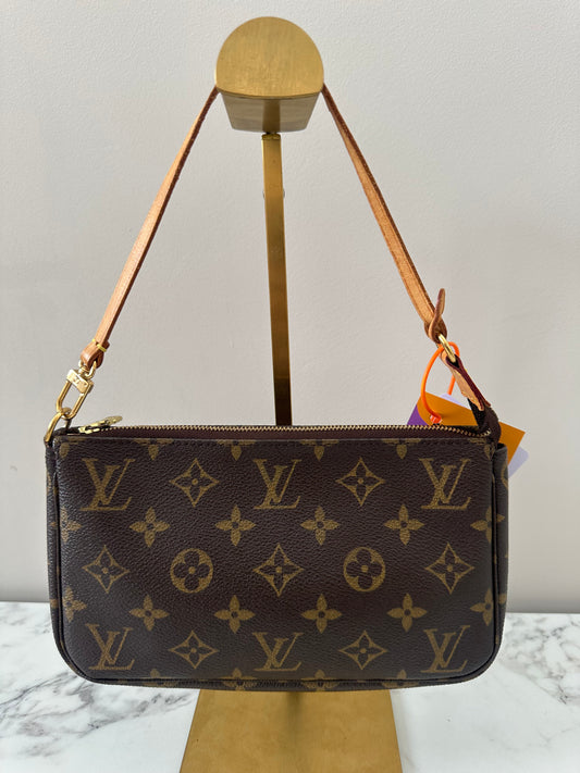 Louis Vuitton Pochette