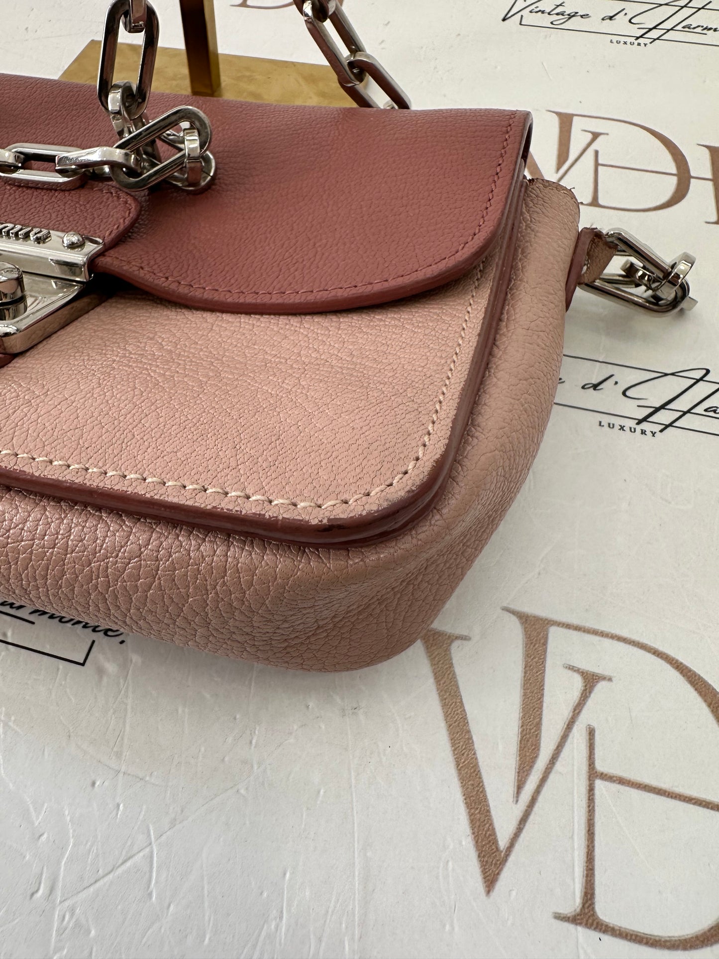 382810 - Miu Miu