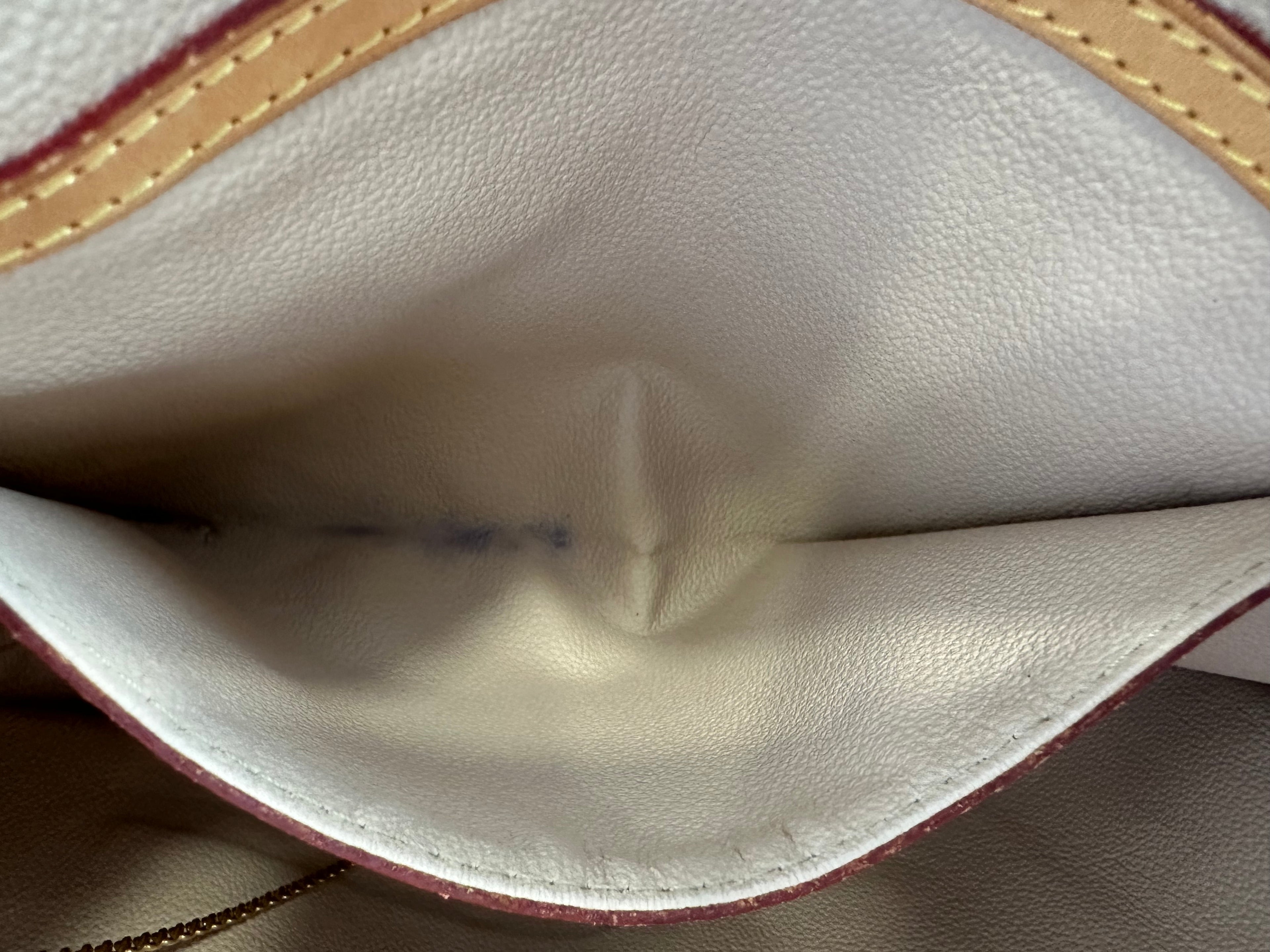 Louis Vuitton Bucket GM