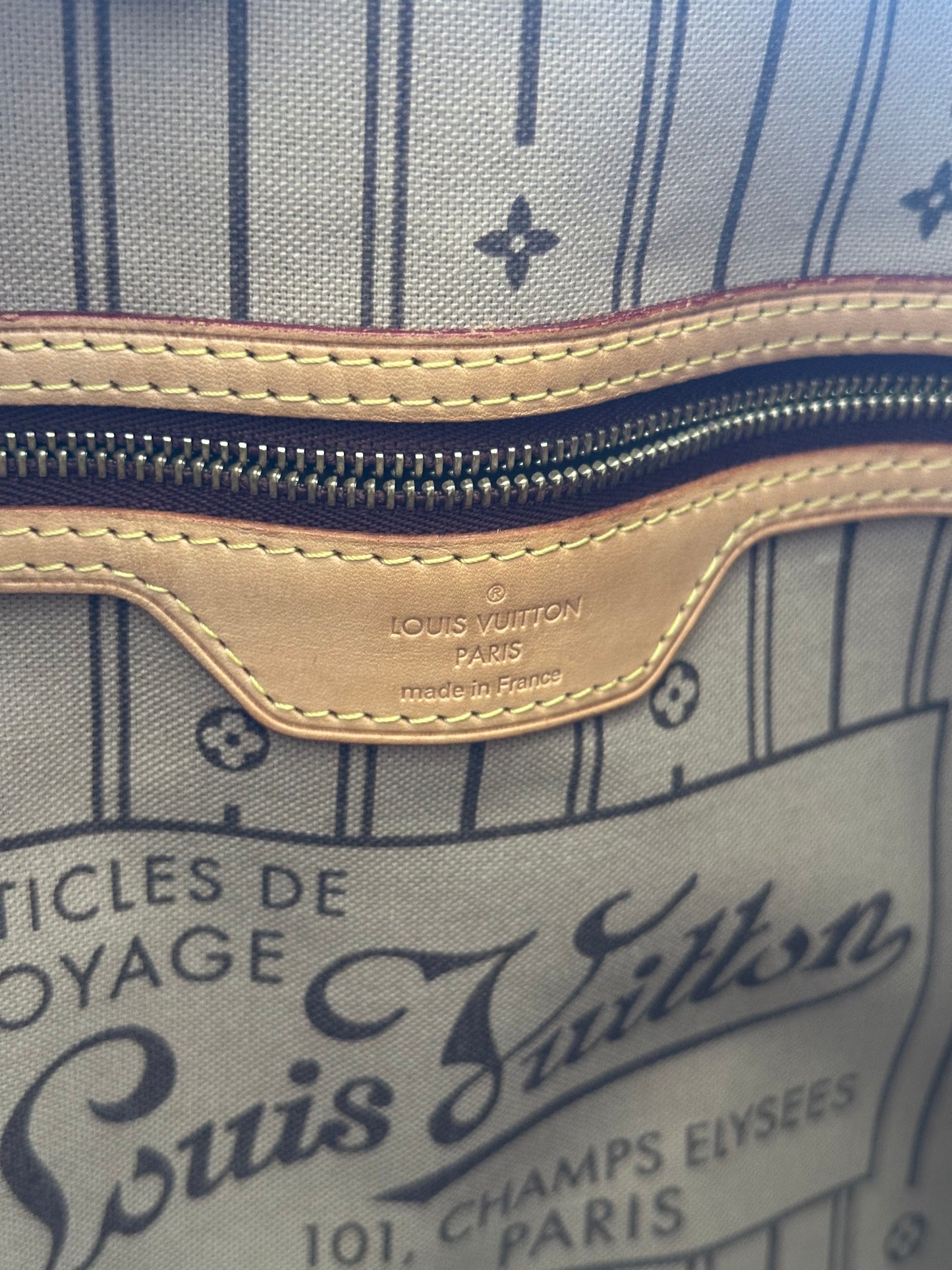 018708 - Louis Vuitton Neverfull GM