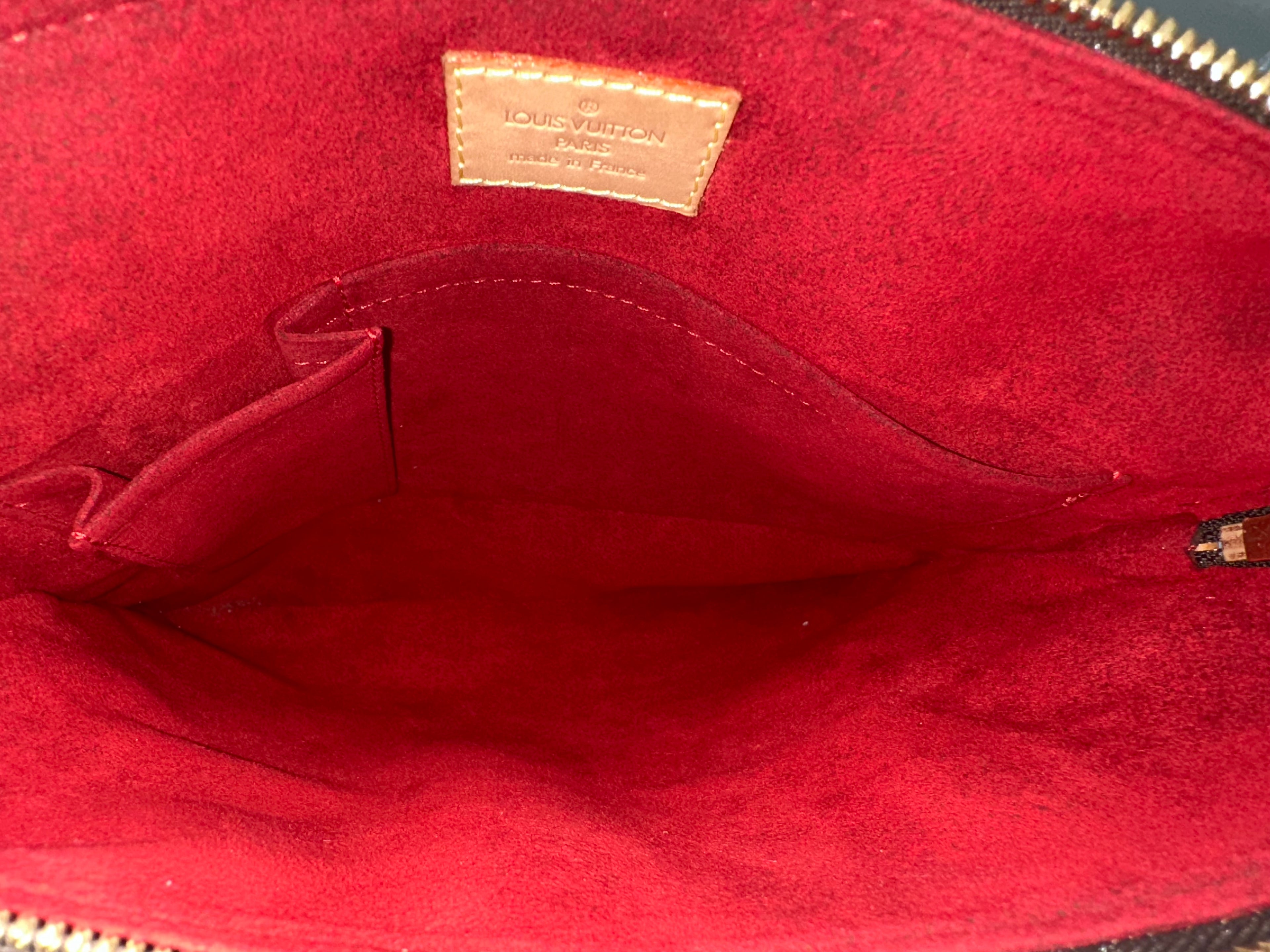 Louis Vuitton Coussin GM