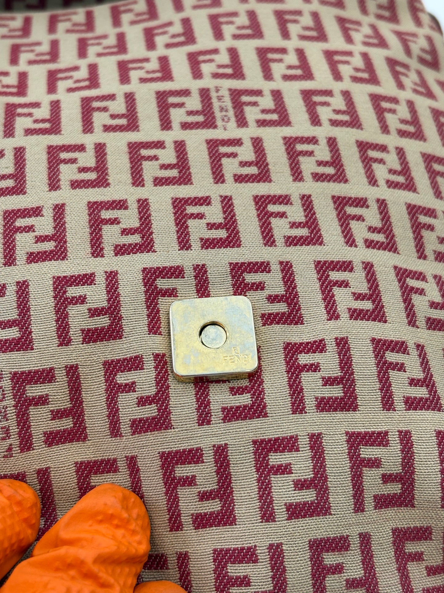 017082 - Fendi Beige Zucchino