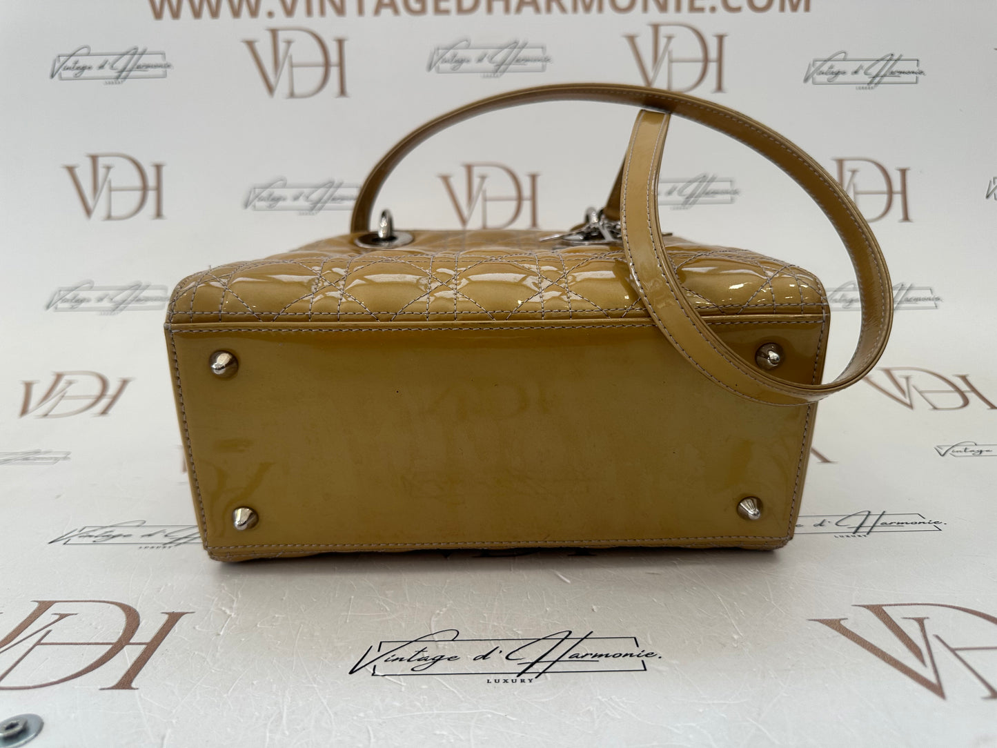 382637 - Dior Lady