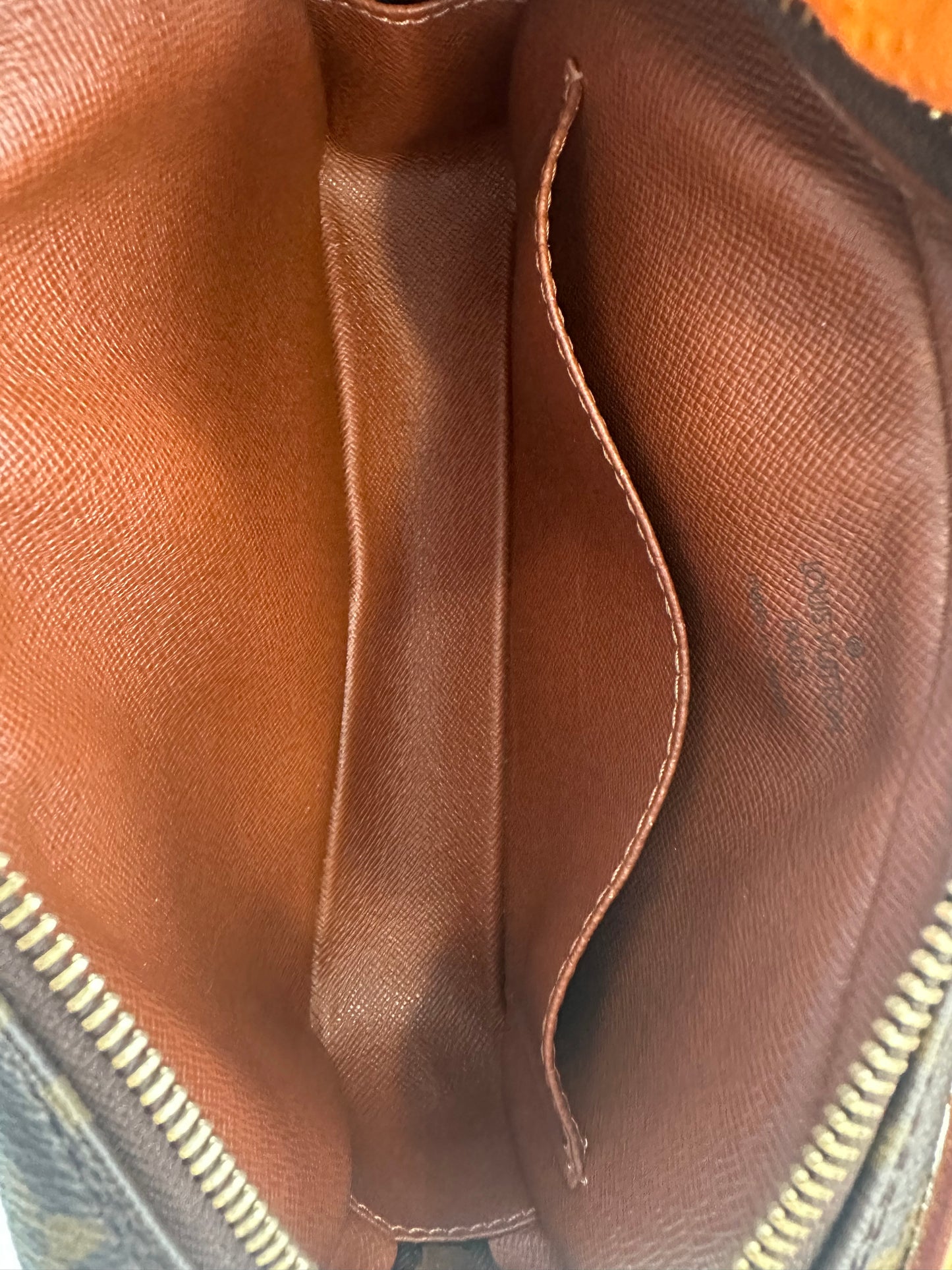 017763 - Louis Vuitton Pochette Cite