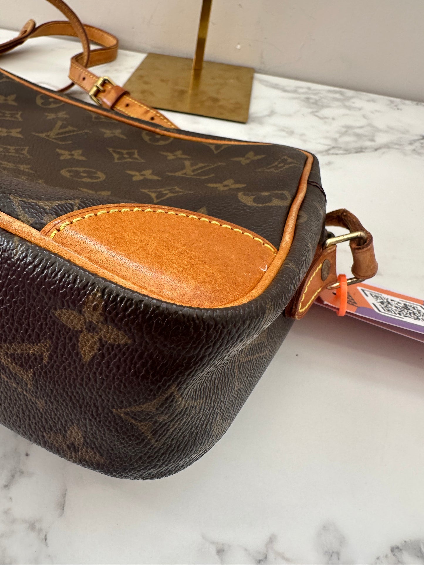Louis Vuitton Trocadero 27