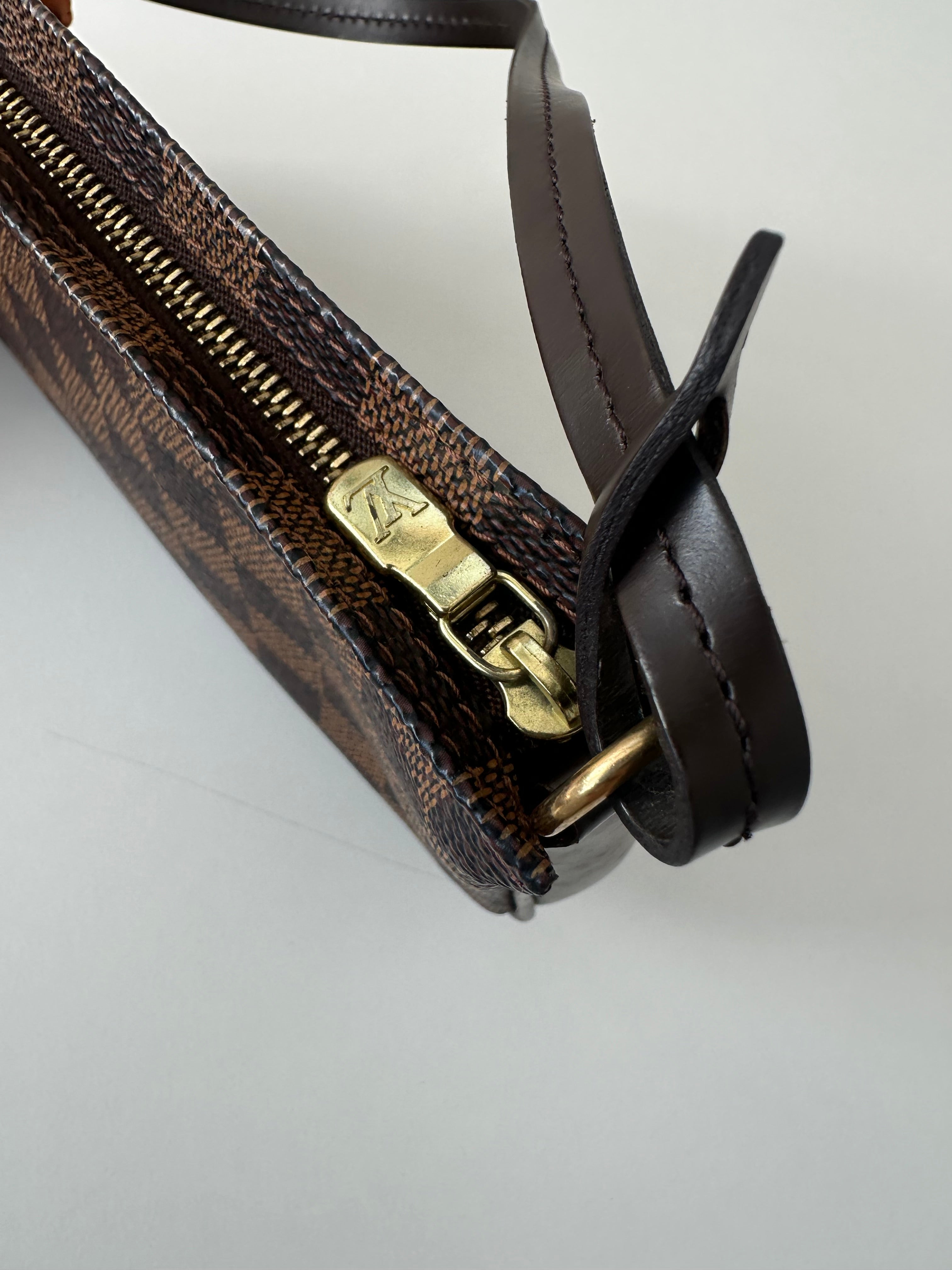 Louis Vuitton Navona Damier