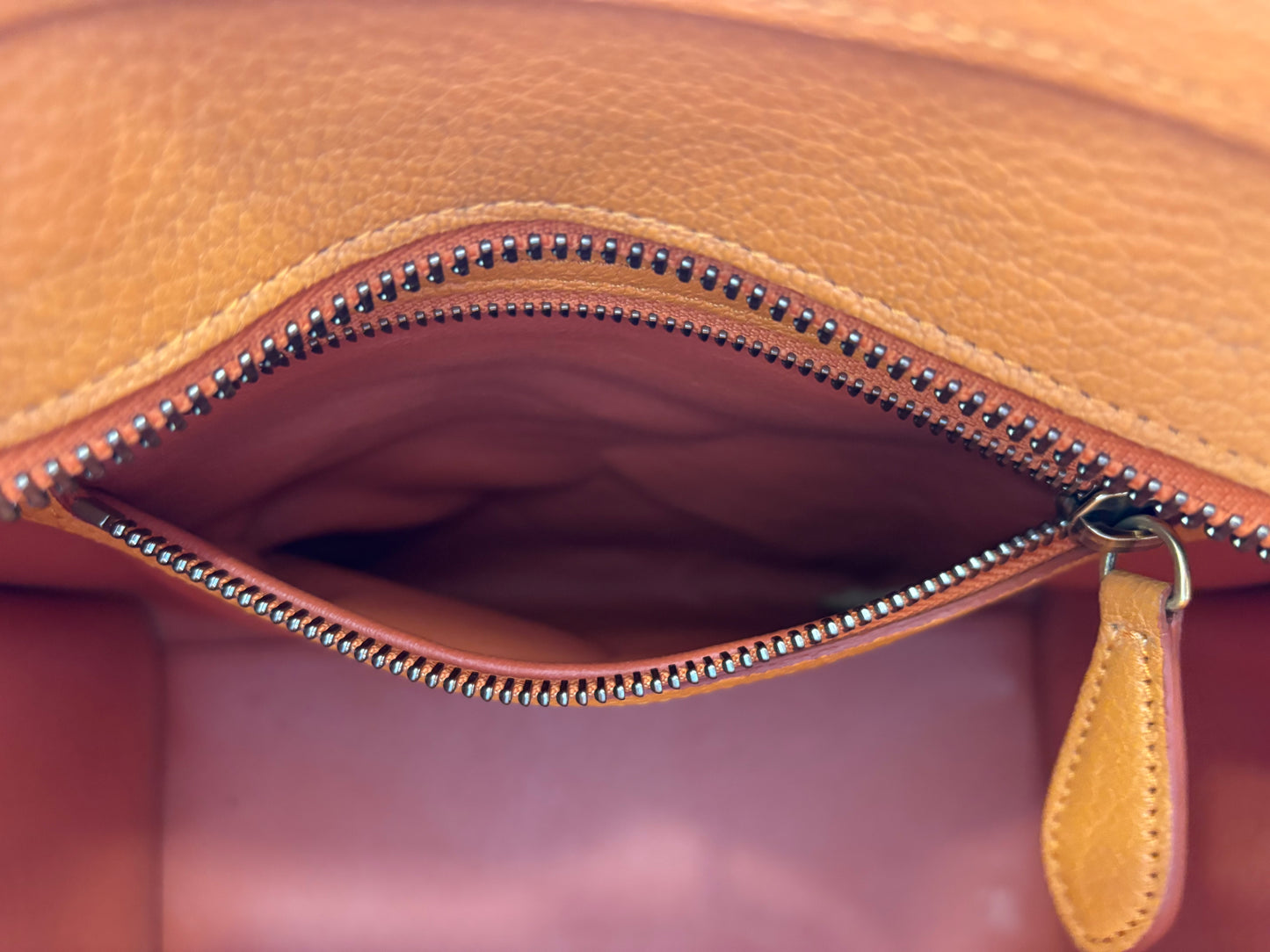383397 - Céline Luggage