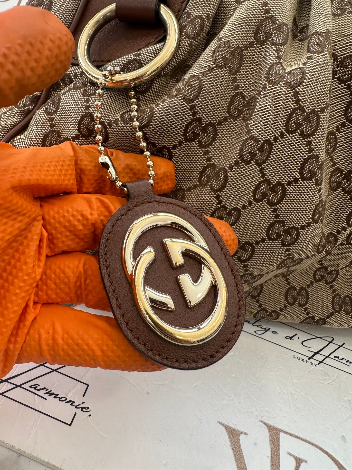 382476 - Gucci Sukey