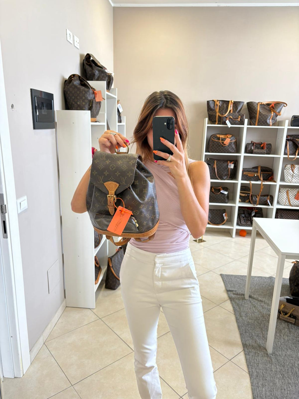 Louis Vuitton Montsouris MM