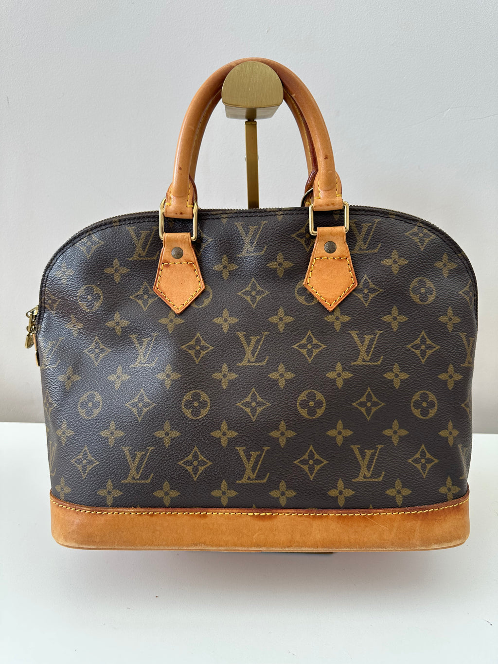 Louis Vuitton Alma