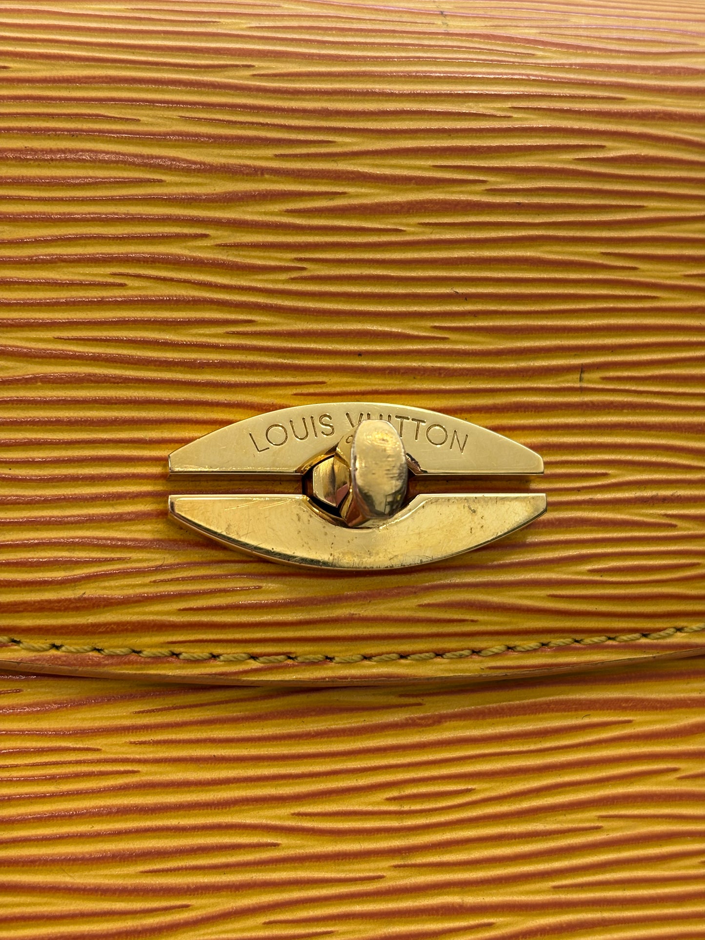 017160 - Louis Vuitton Malesherbes