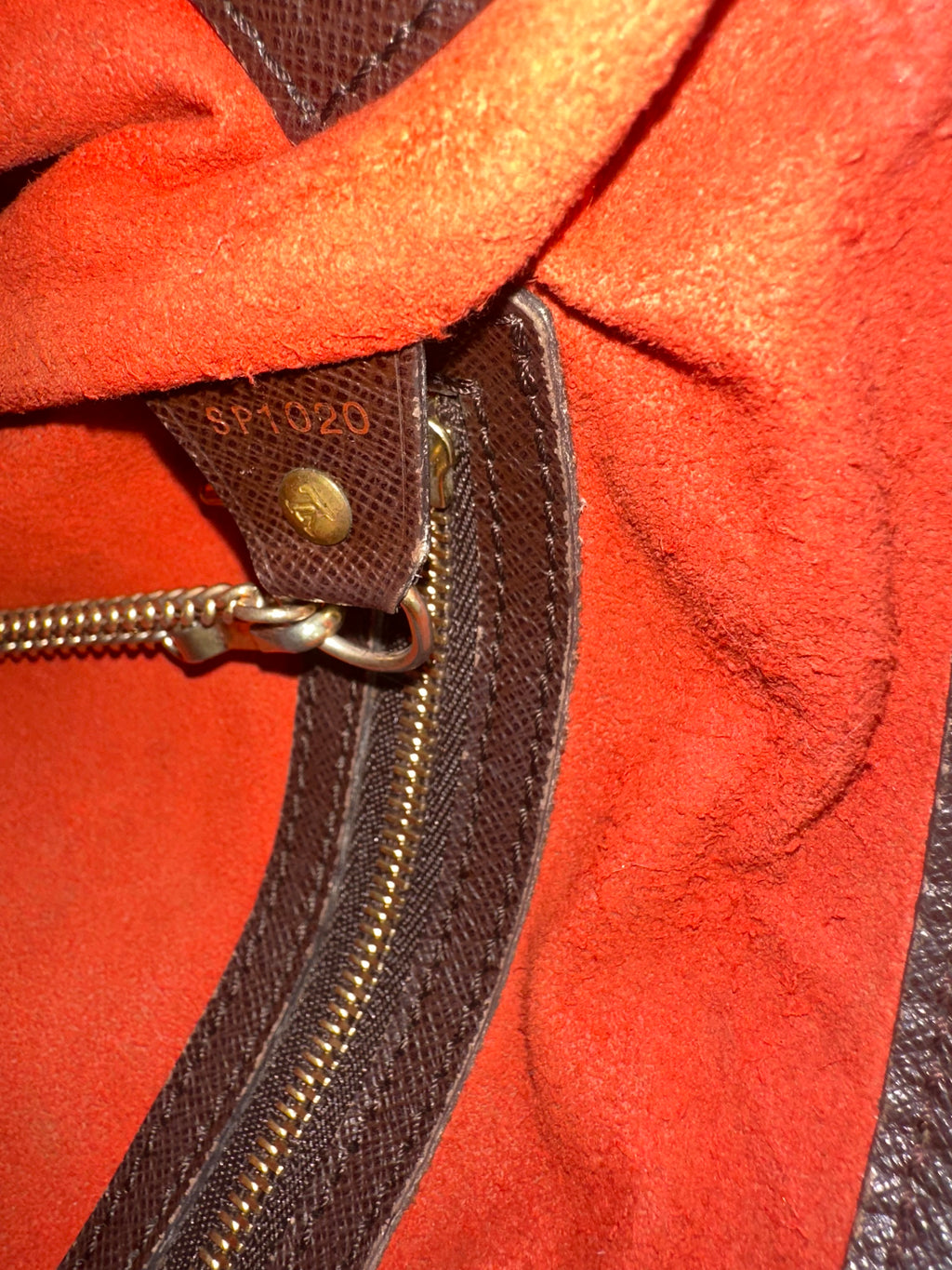 Louis Vuitton Marais