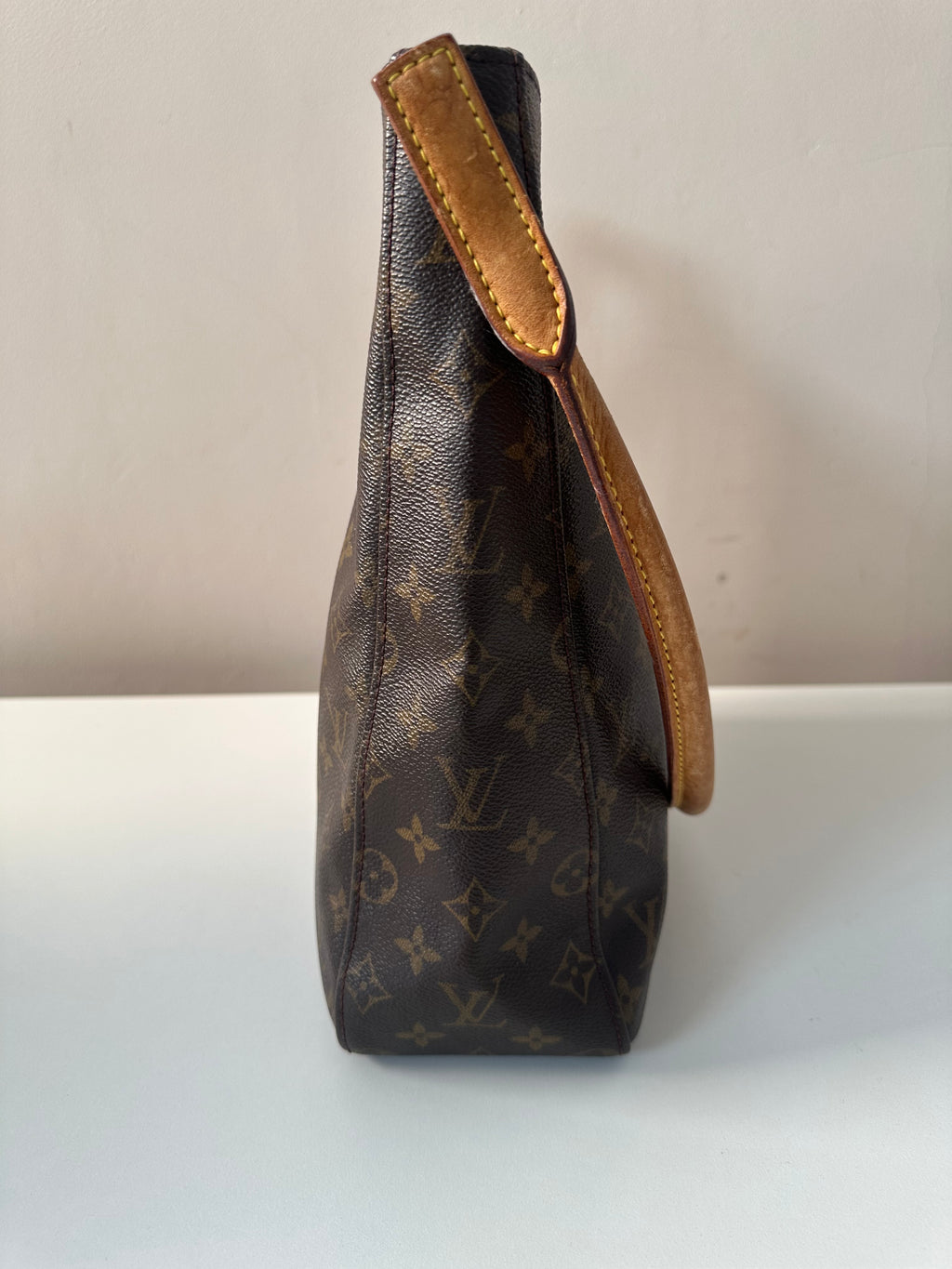 Louis Vuitton Looping GM