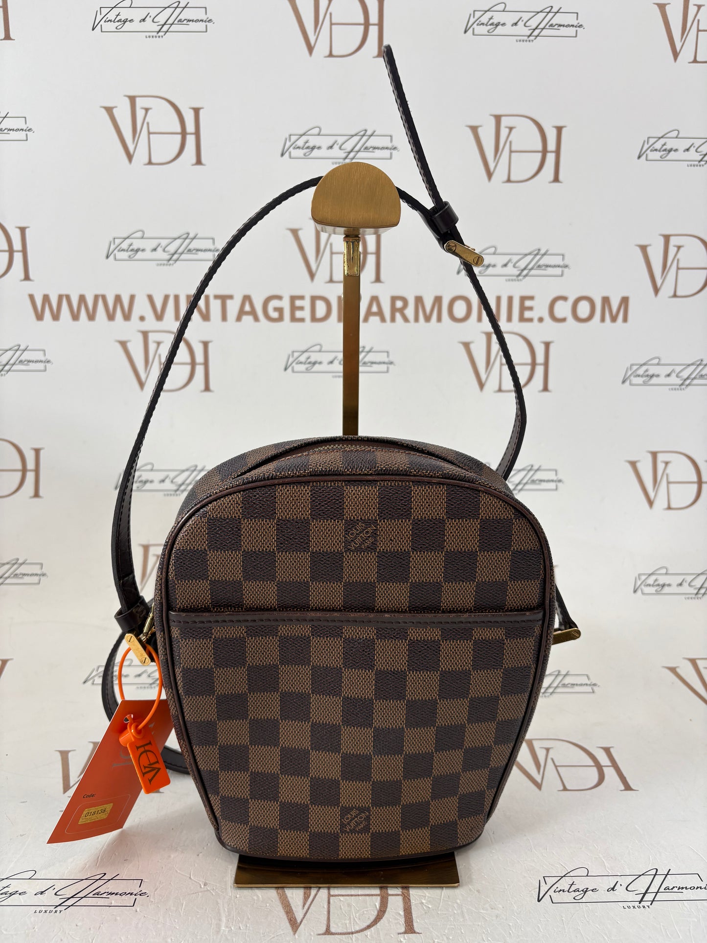 018138 - Louis Vuitton Damier Ipanema PM