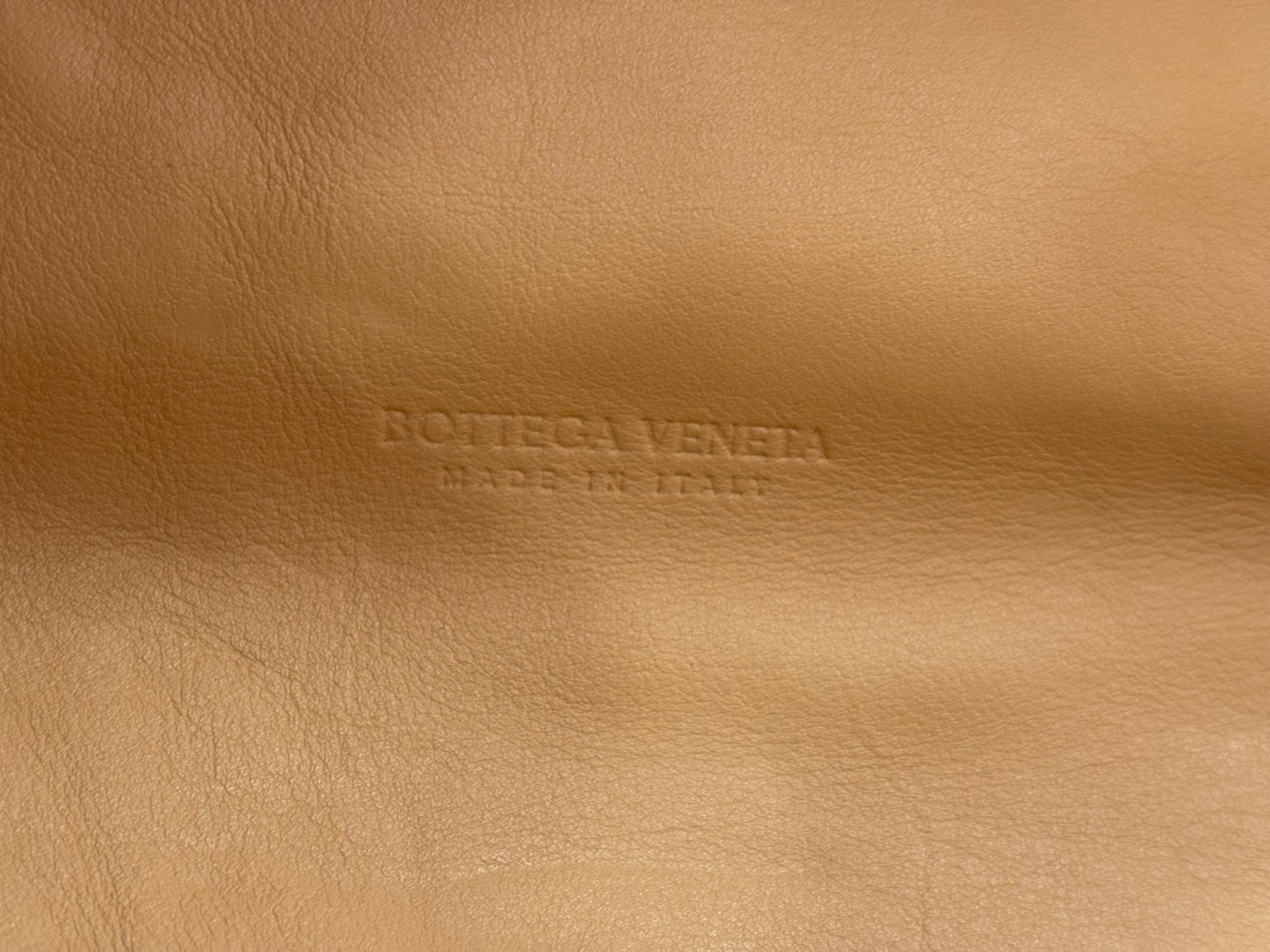 383463 - Bottega Veneta The Pouch