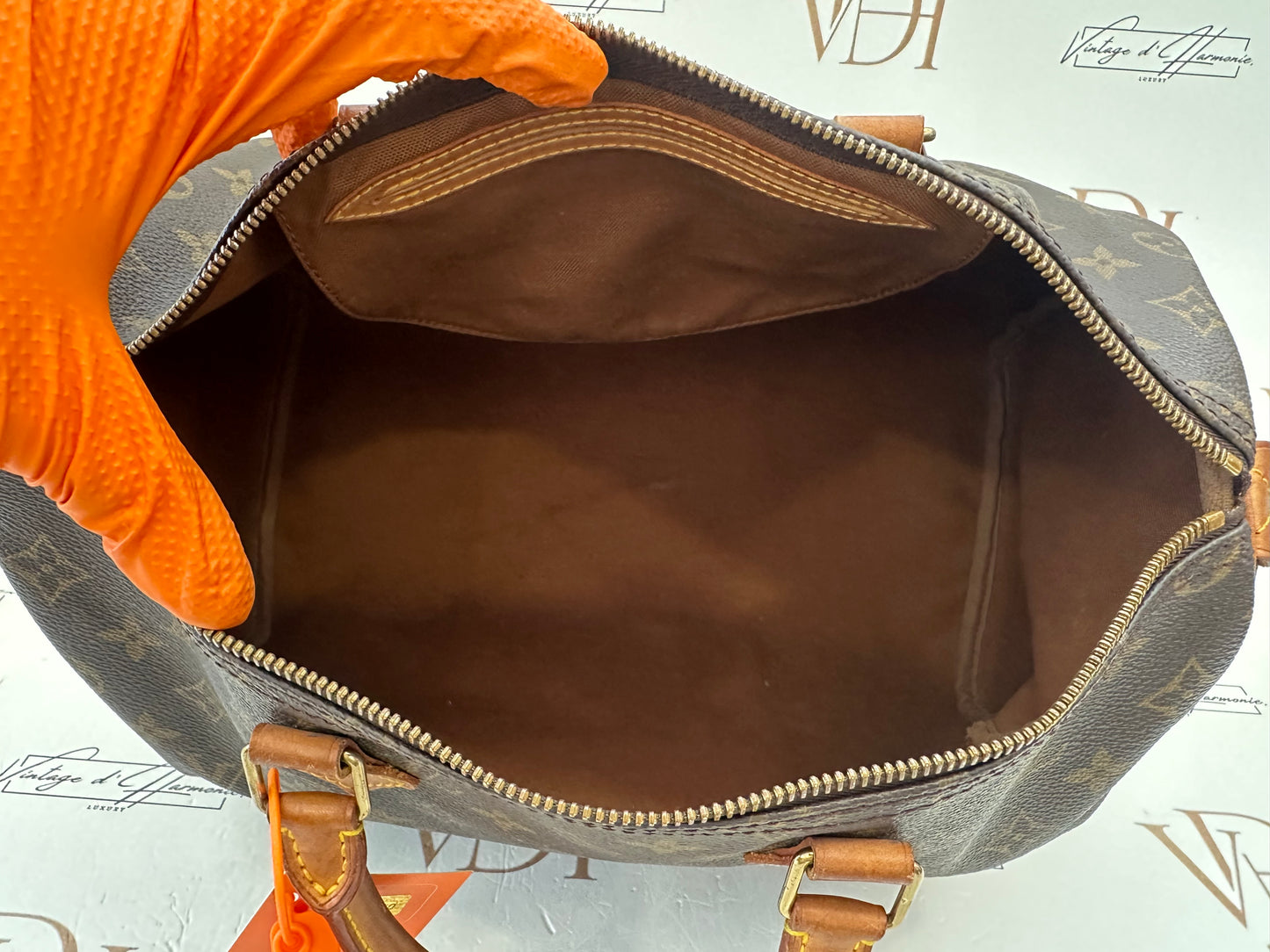 017863 - Louis Vuitton Speedy 35