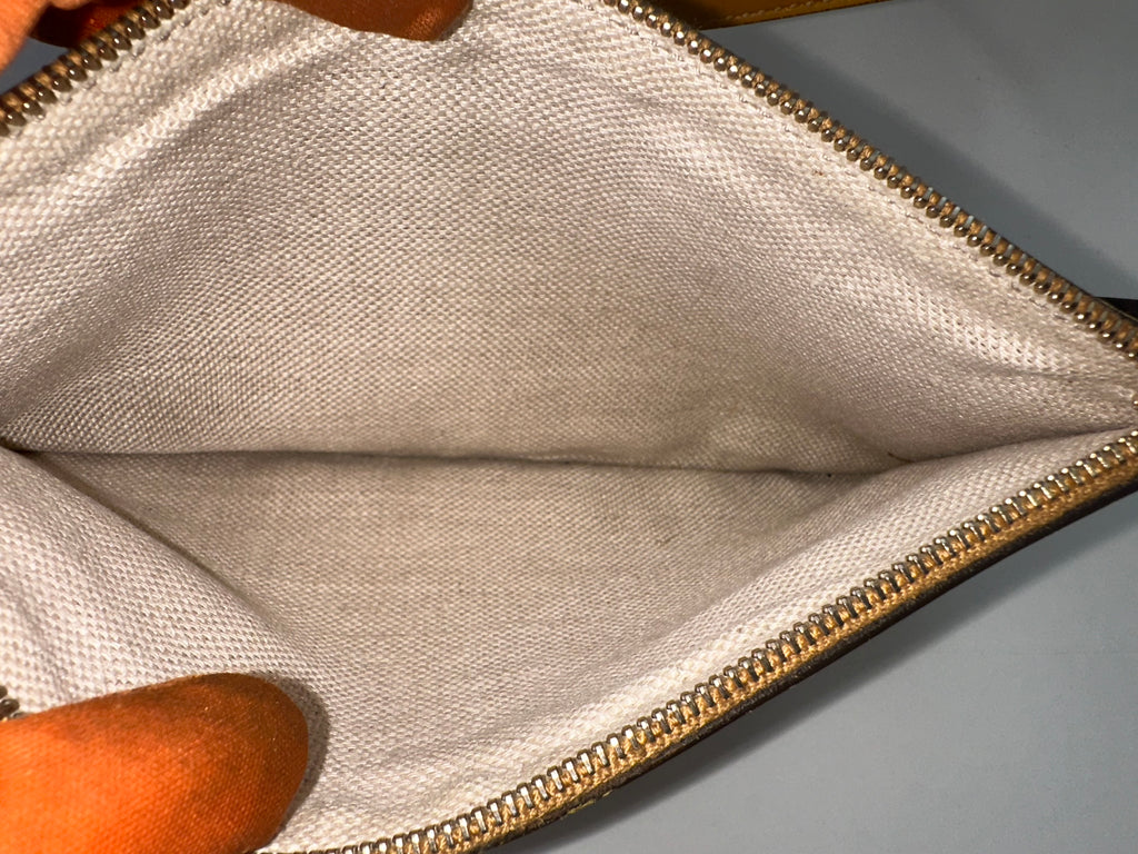 Gucci GG Canvas +pochette