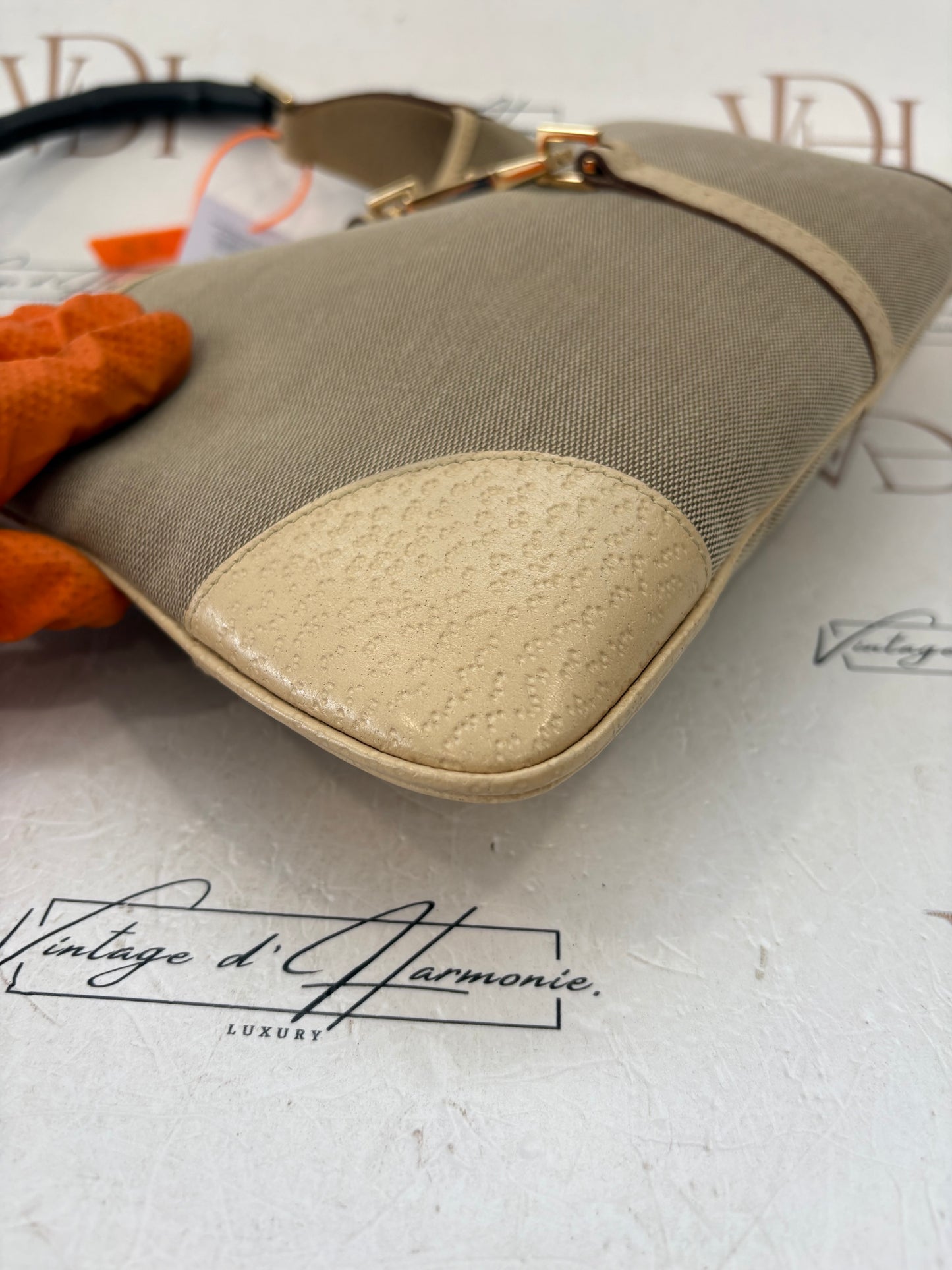 384291 - Gucci Jackie