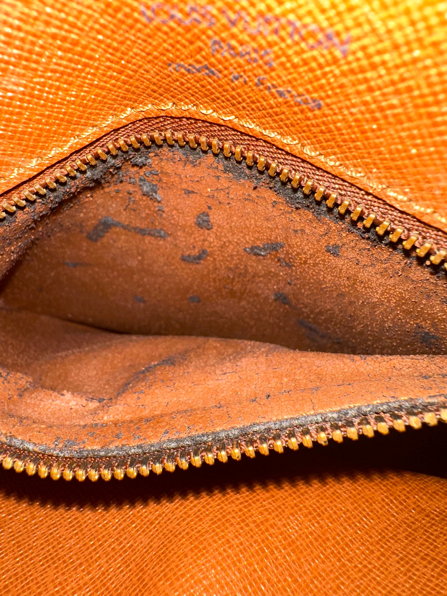 Louis Vuitton Saint Cloud MM