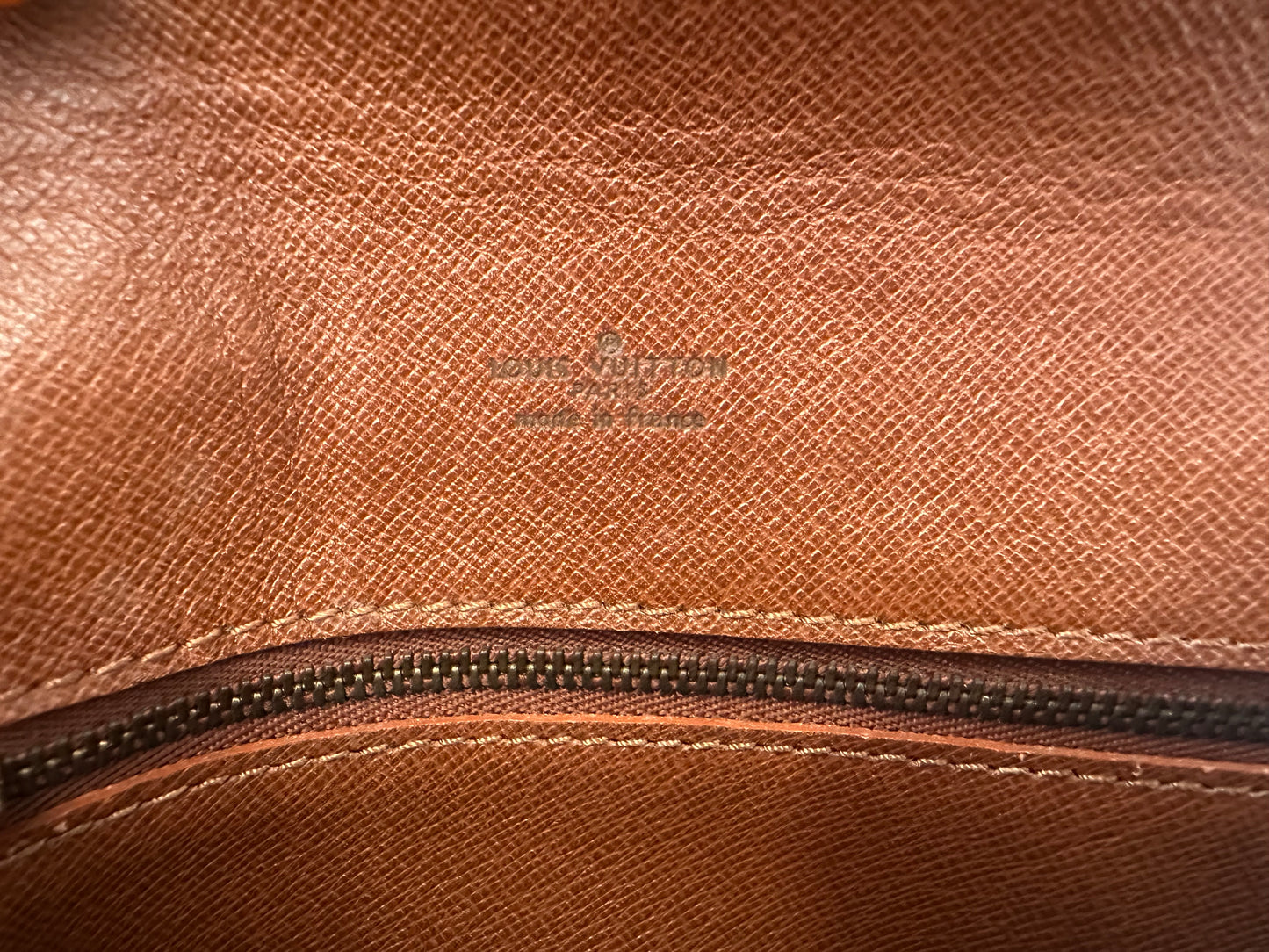 017797 - Louis Vuitton Chantilly PM