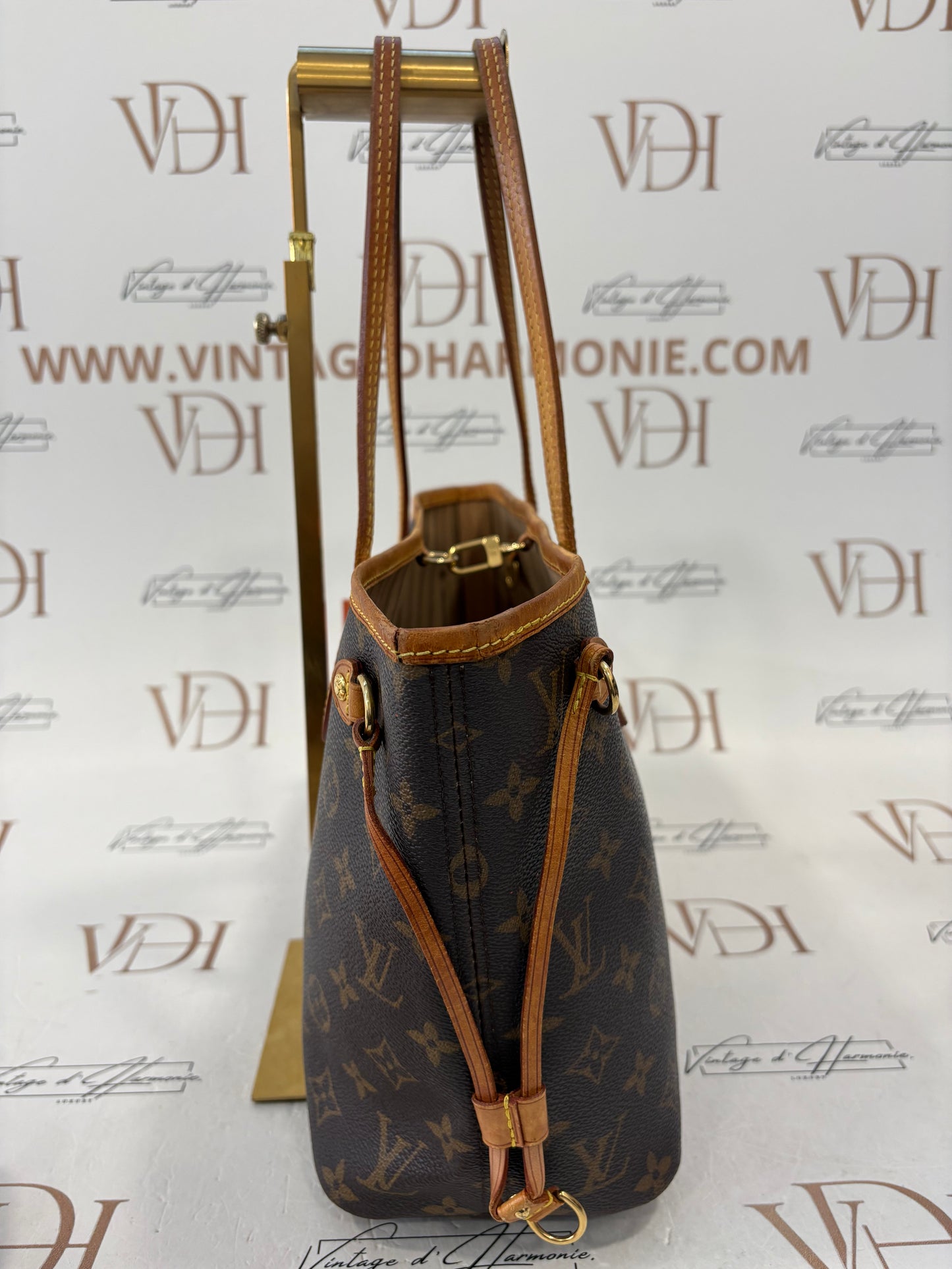 016935 - Louis Vuitton Neverfull PM