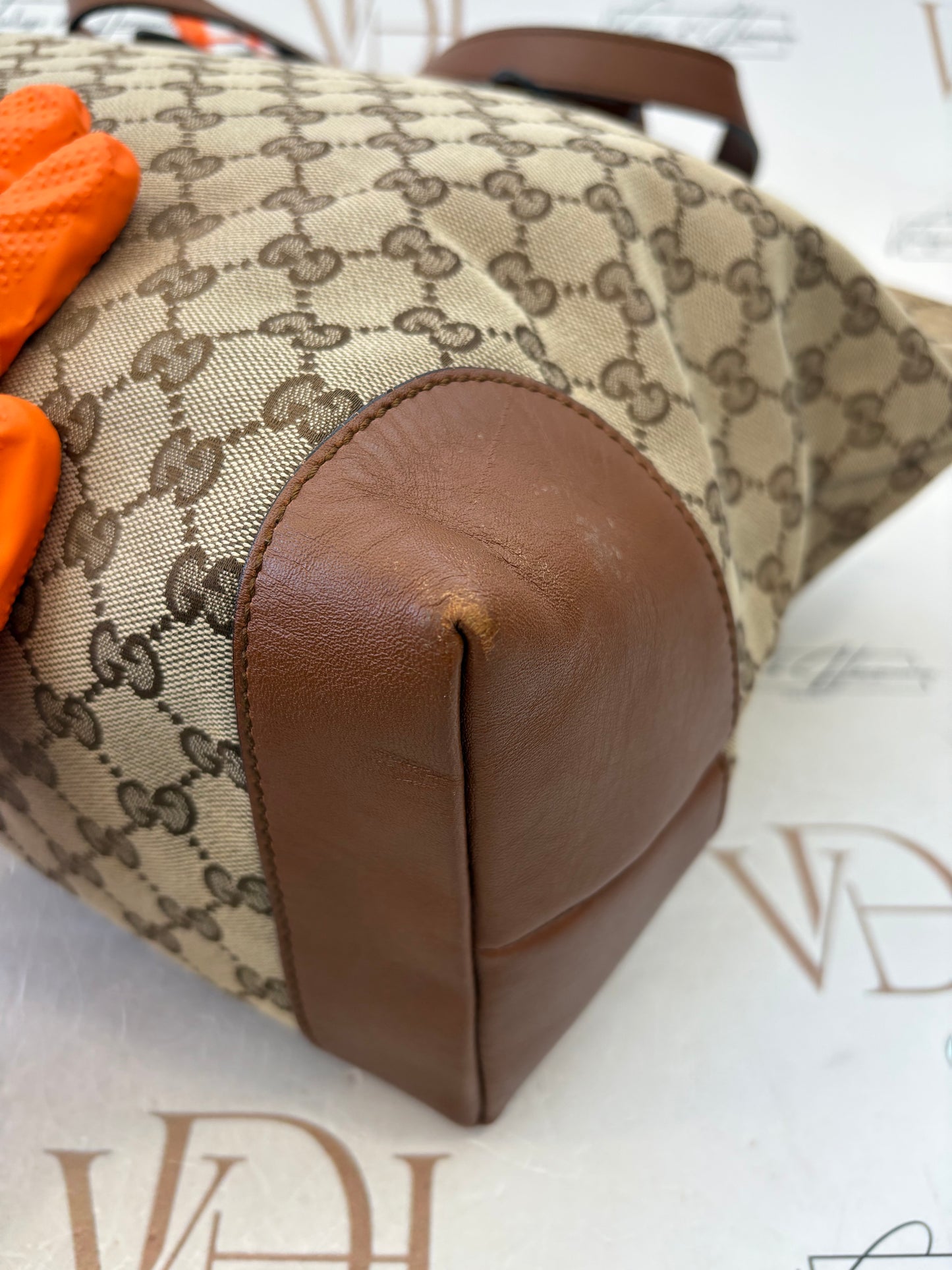 383543 - Gucci Brown