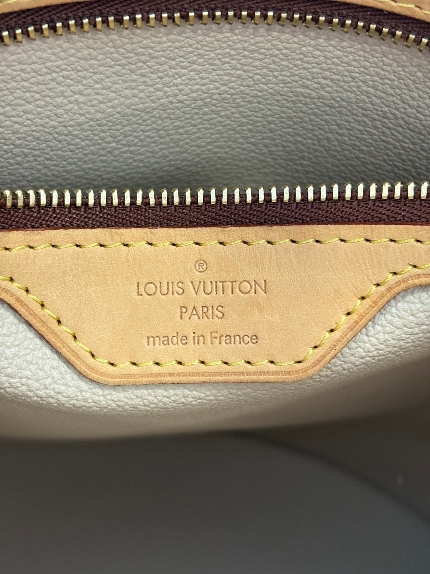 017267 - Louis Vuitton Bucket PM