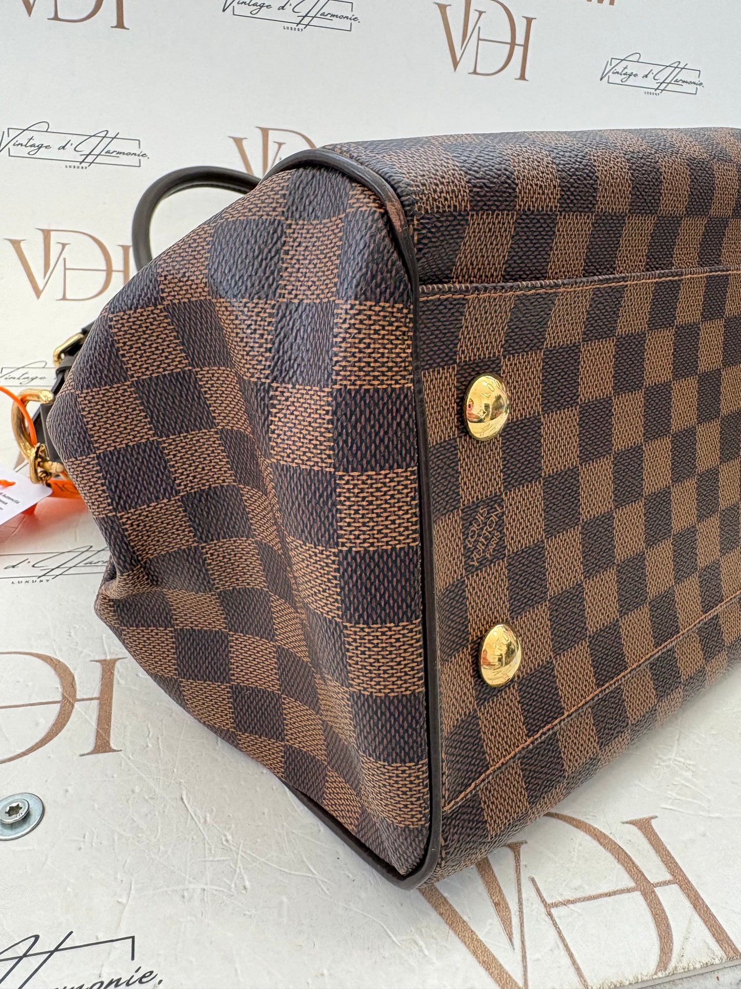 384017 - Louis Vuitton Trevi