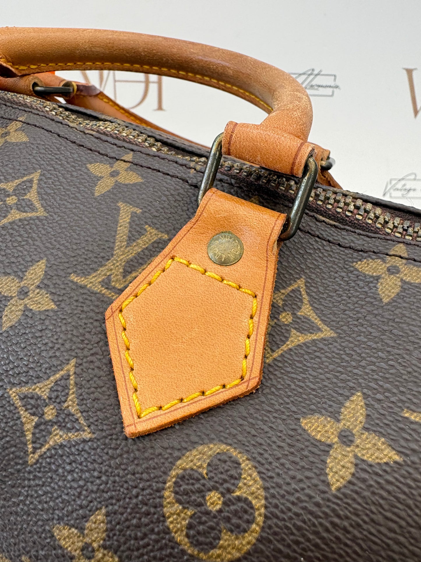 017703 - Louis Vuitton Speedy 35