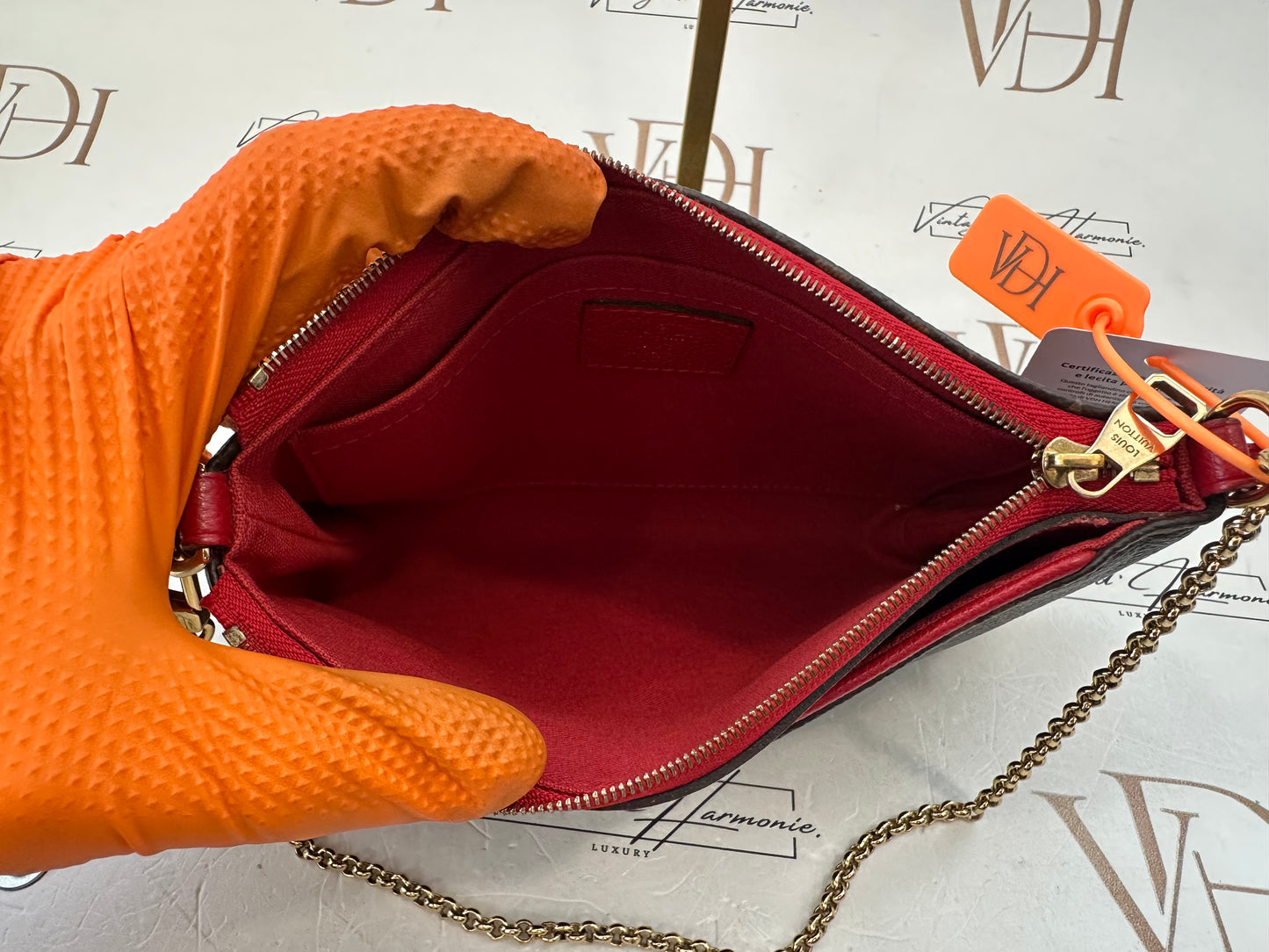 382894 - Louis Vuitton Pallas