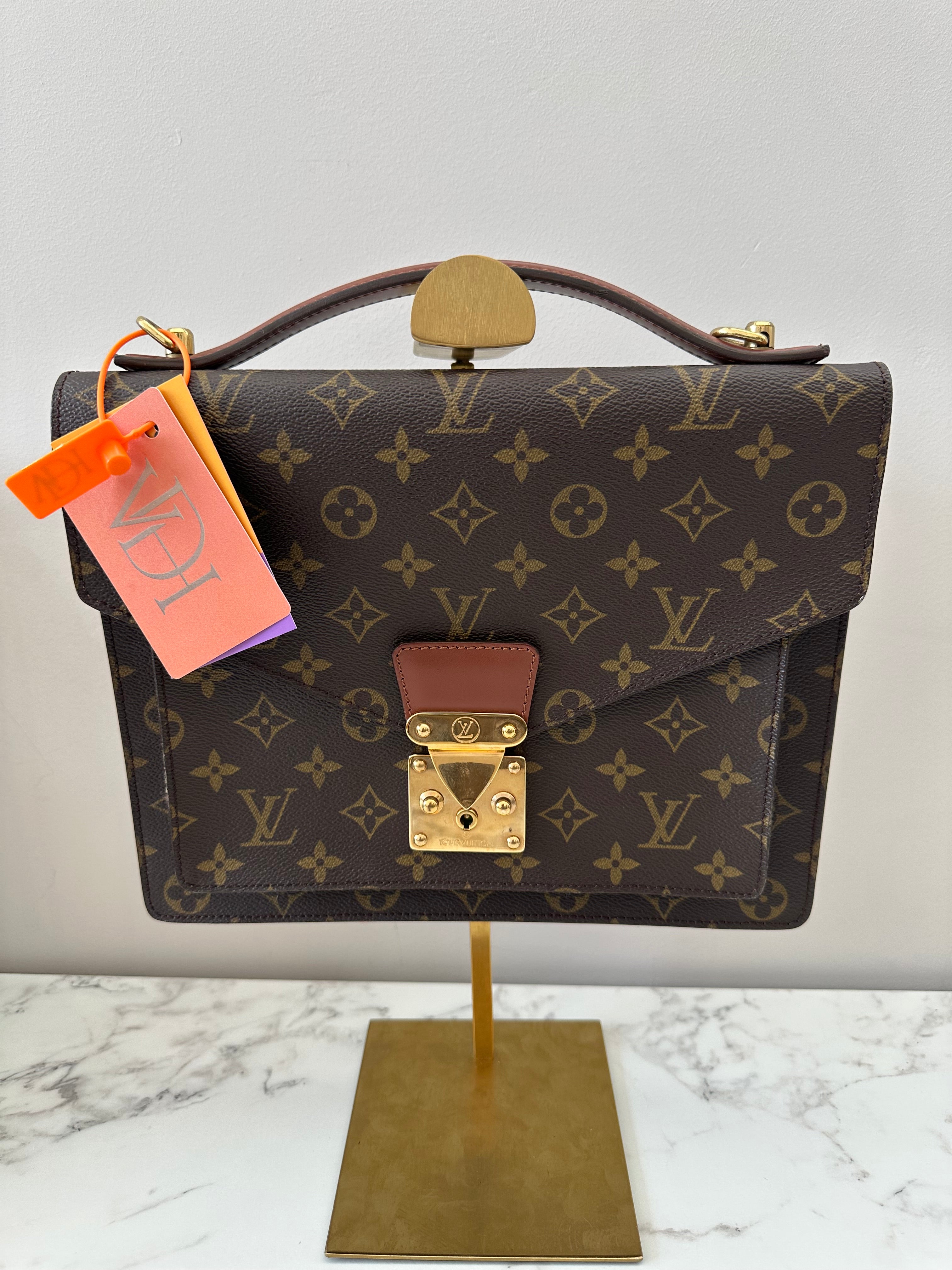Louis Vuitton Monceau 28