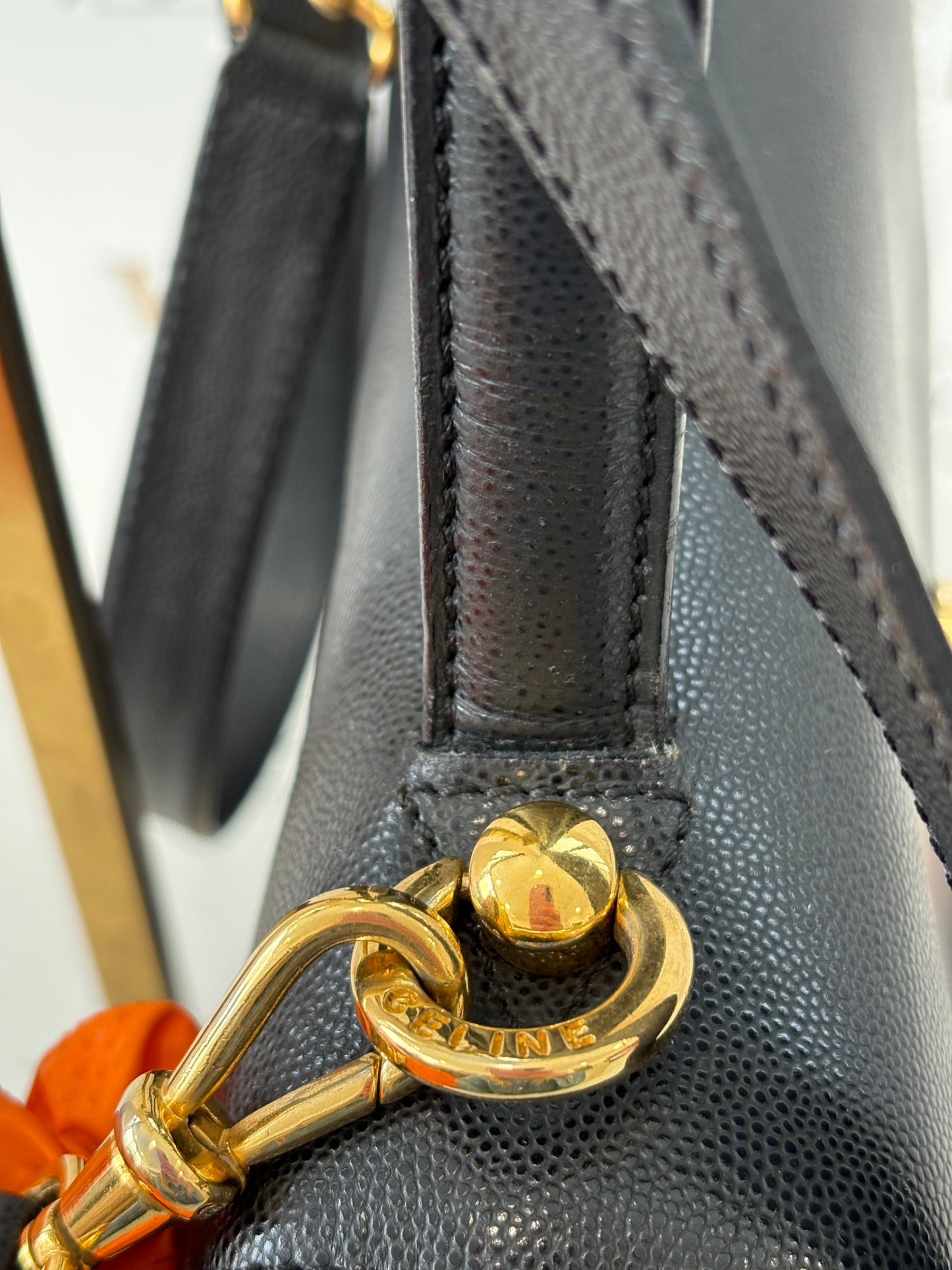 018160 - Celine Black Leather