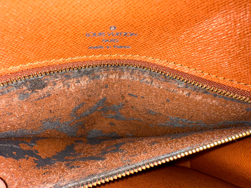 Louis Vuitton Monceau 28